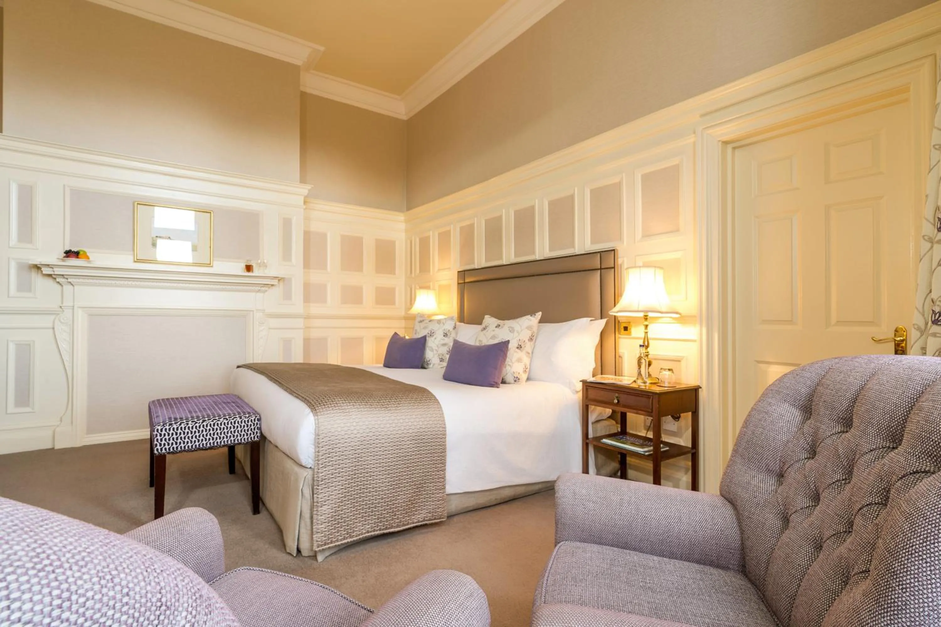 Bedroom, Bed in The Grand Hotel