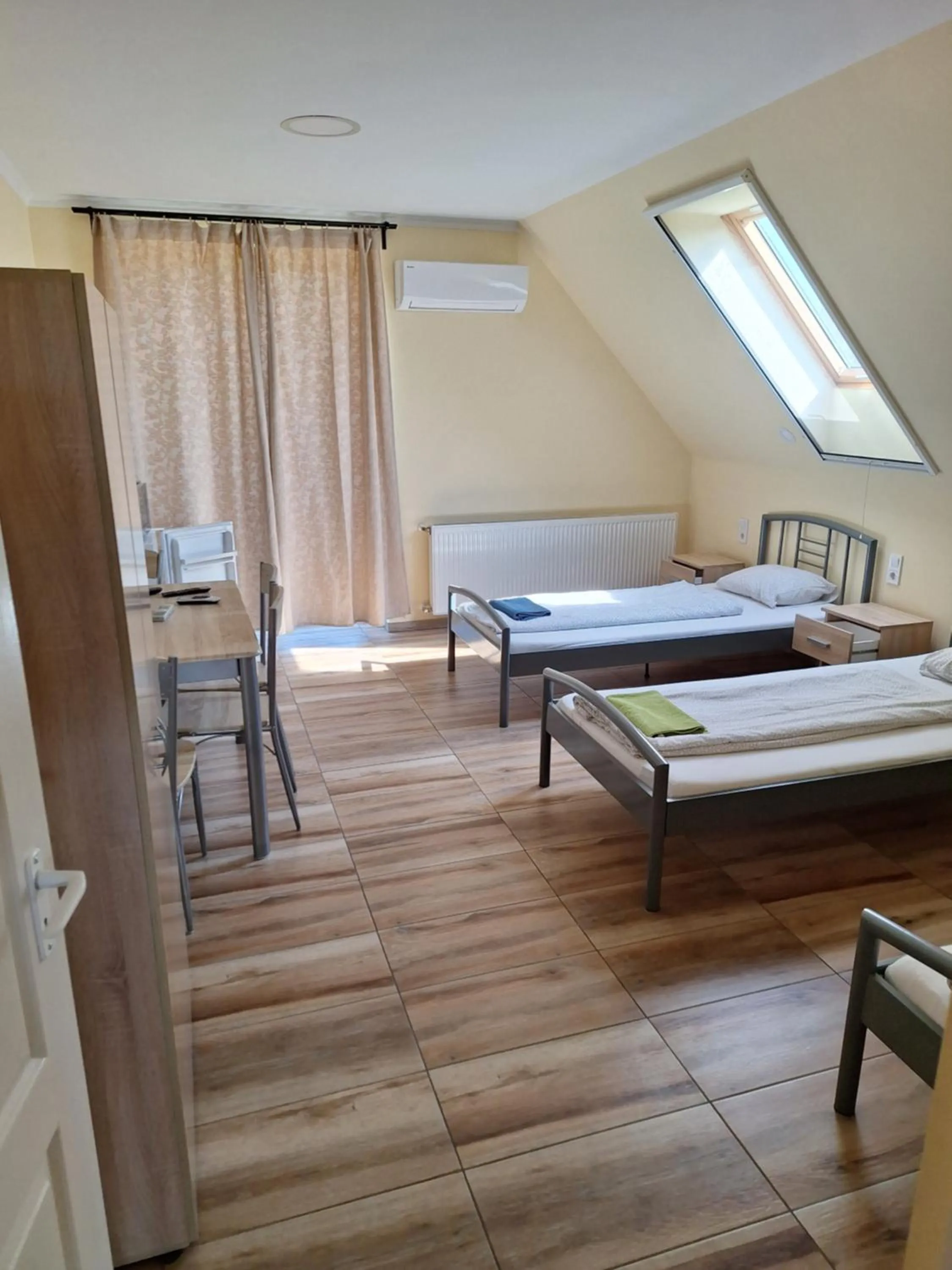 Bedroom, Bed in Hotel Amarillis