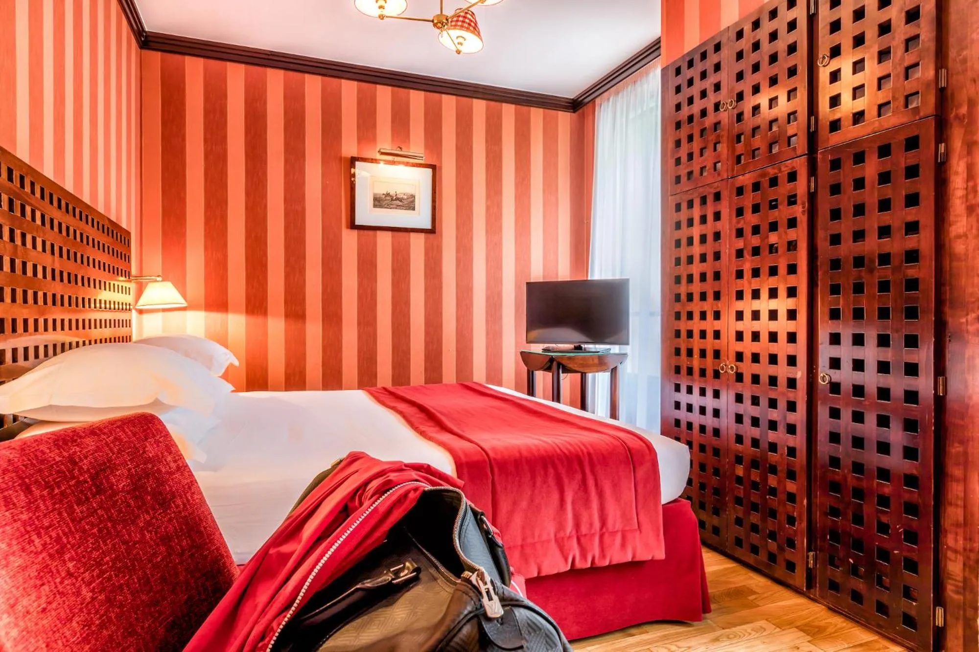 Bedroom, Bed in Villa Panthéon