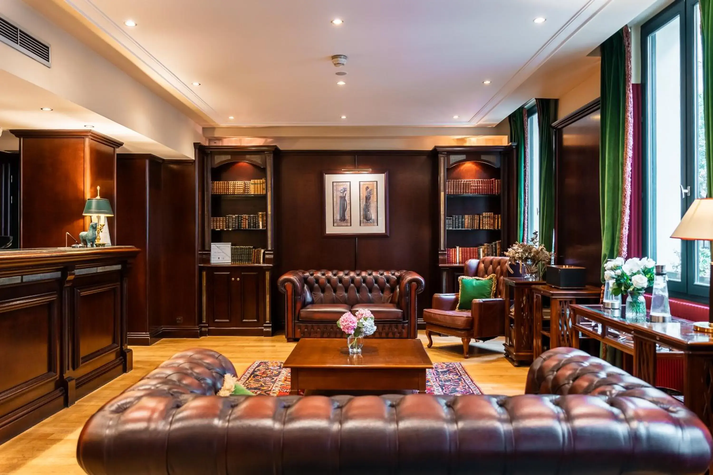 Lobby or reception in Villa Panthéon Lobby or reception in Villa Panthéon