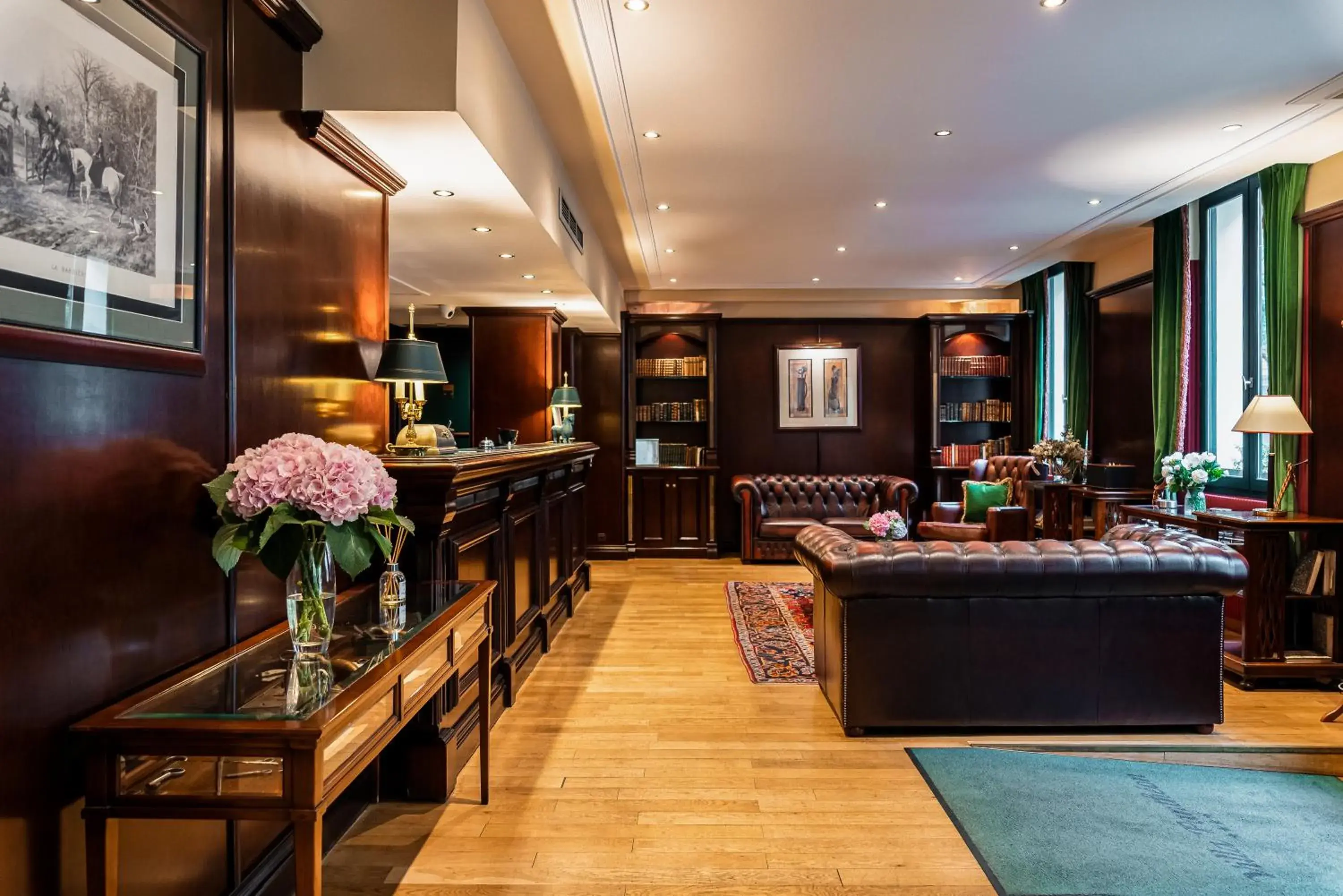 Lobby or reception in Villa Panthéon Lobby or reception in Villa Panthéon