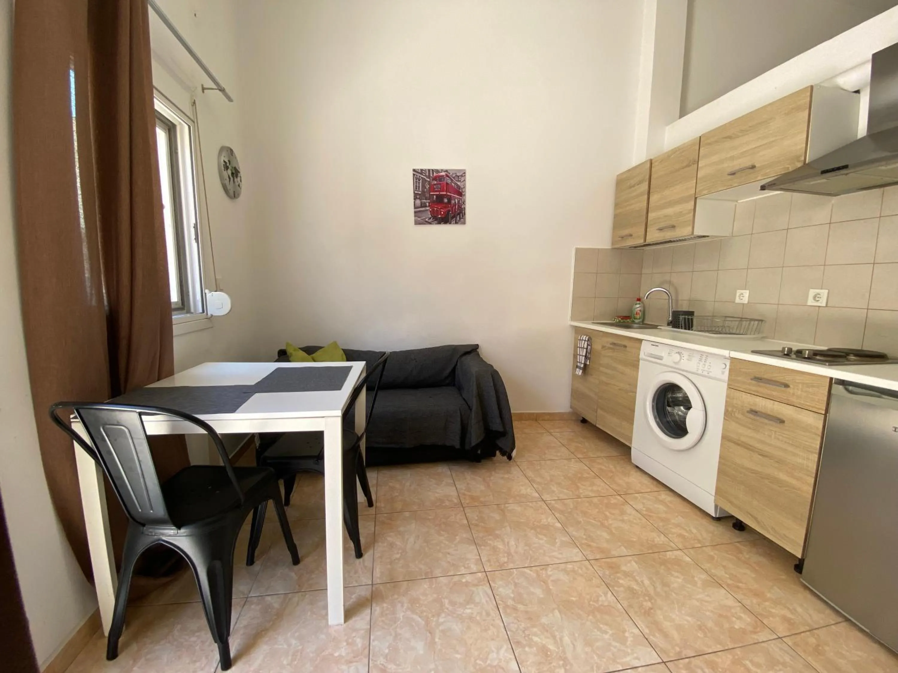 Sisifou Apartment