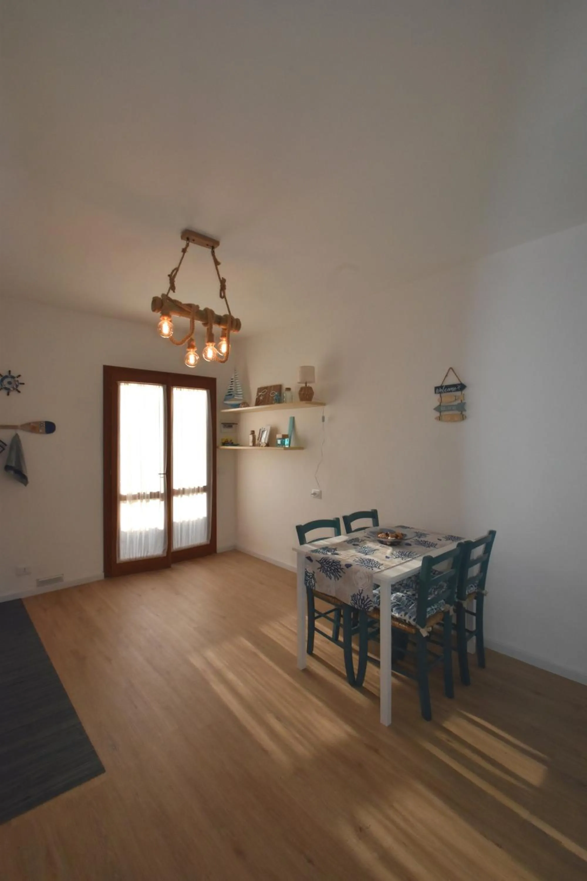 Kitchen or kitchenette in Appartamento Amapola - Bilocale in zona mare con clima e posto auto