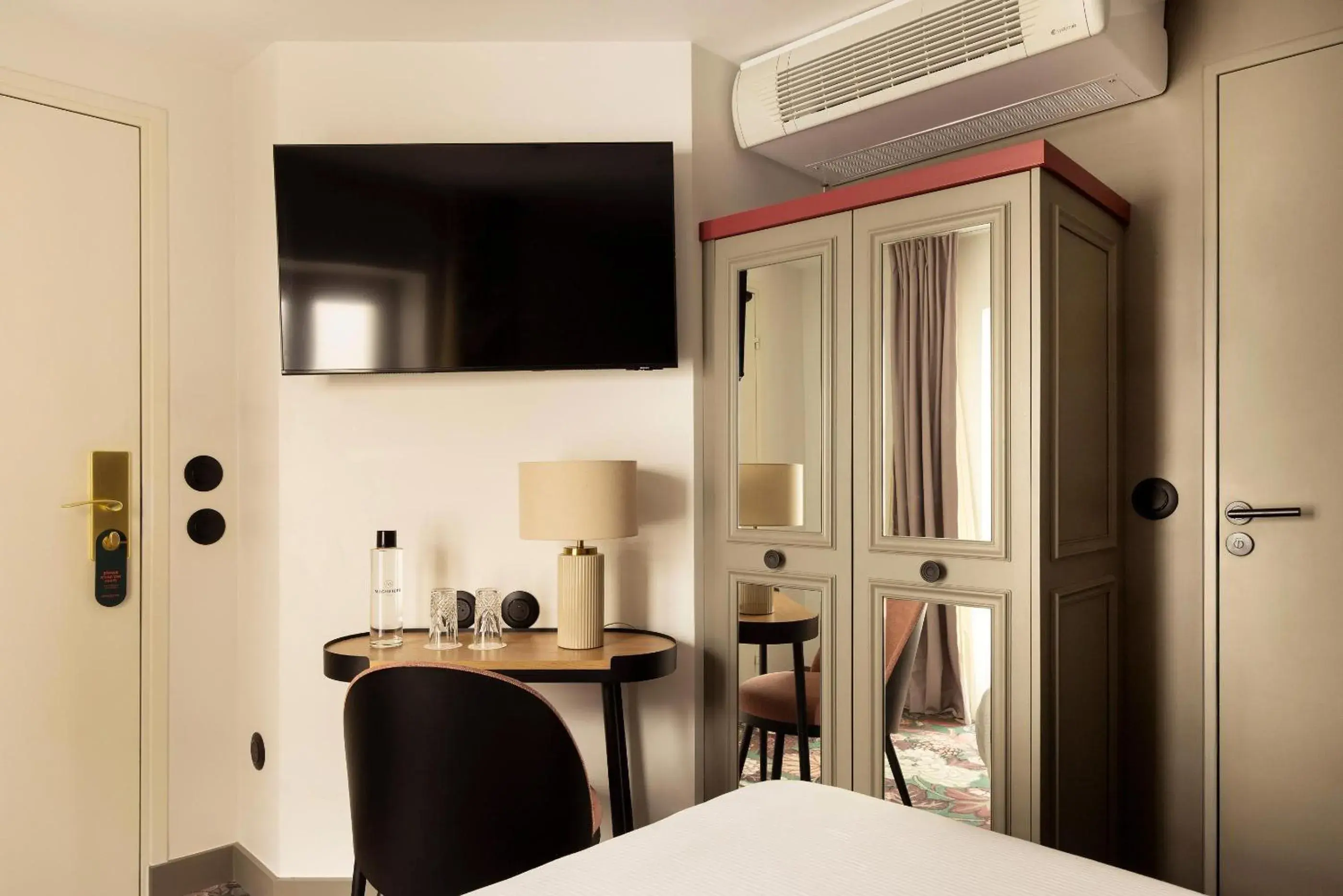 View (from property/room), Bed in La Dépendance View (from property/room), Bed in La Dépendance