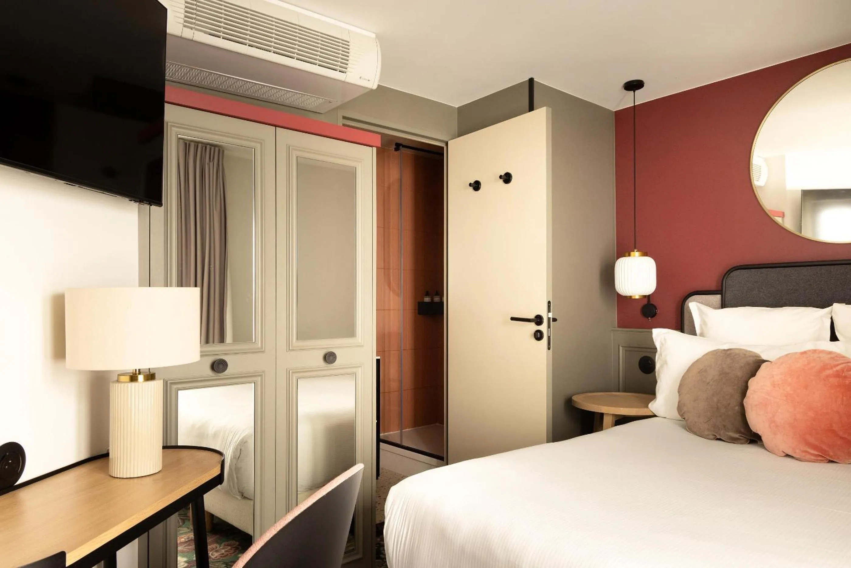 Bedroom, Bed in La Dépendance