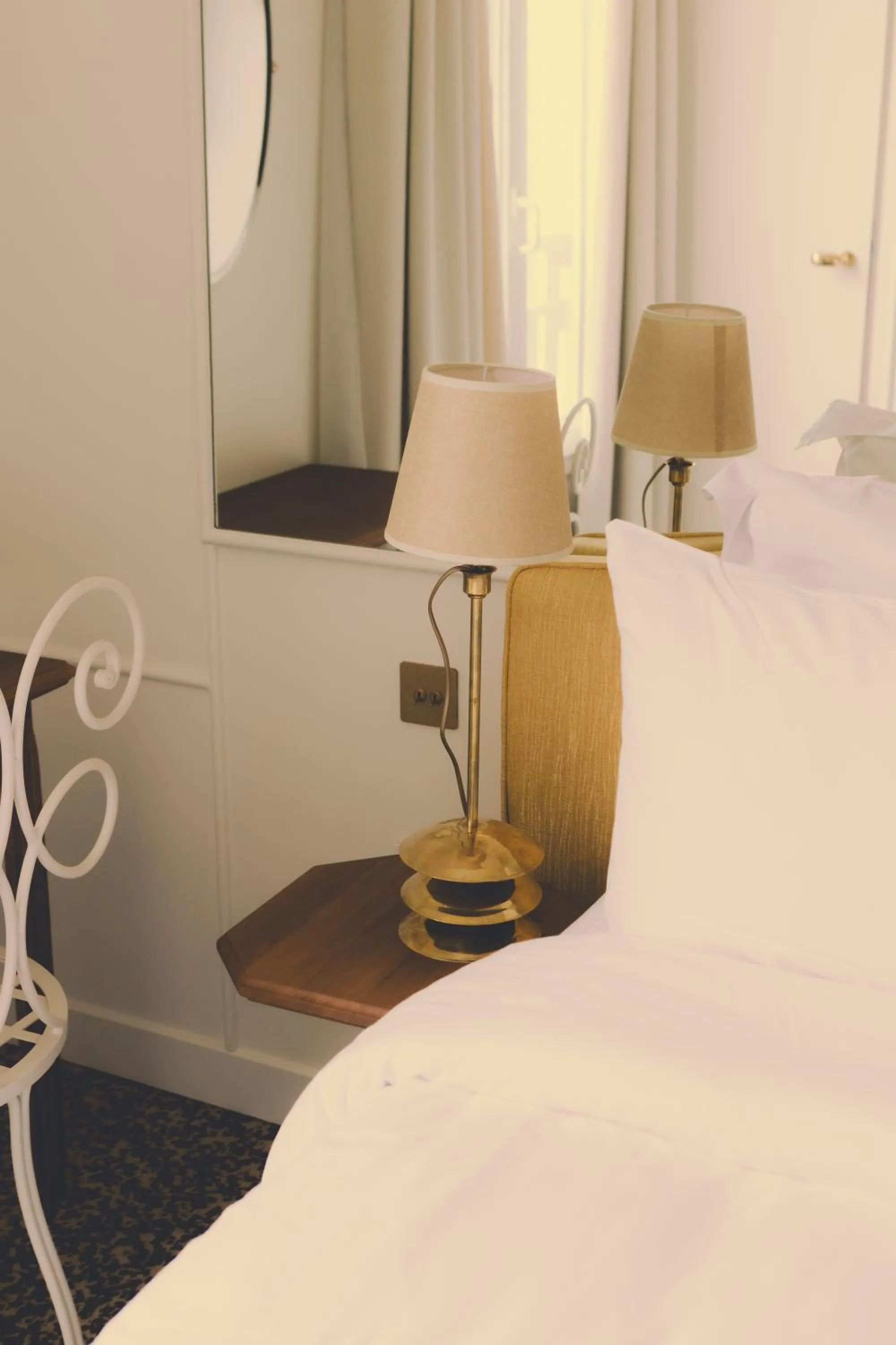 Bed in Hôtel Gaston
