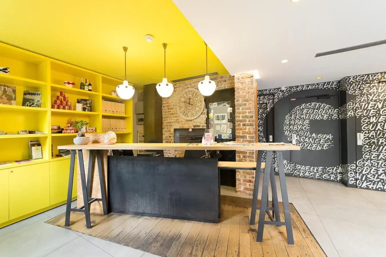 Lobby or reception in Hôtel Gaston Lobby or reception in Hôtel Gaston