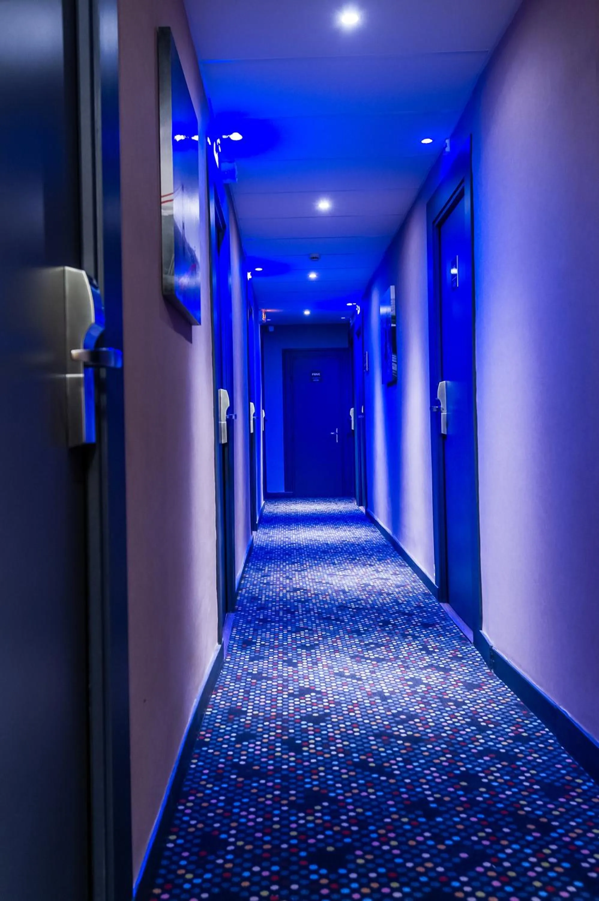 Other in Hôtel The Originals Access - proche centre-ville - Gare