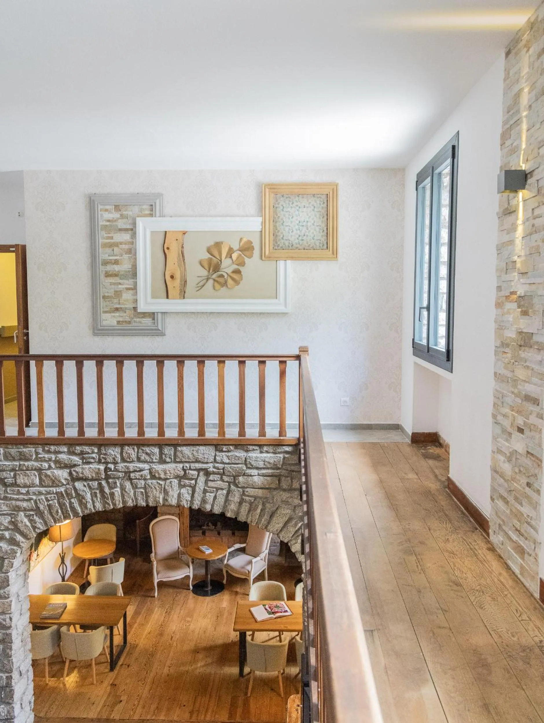 Living room in Hôtel de la Restonica