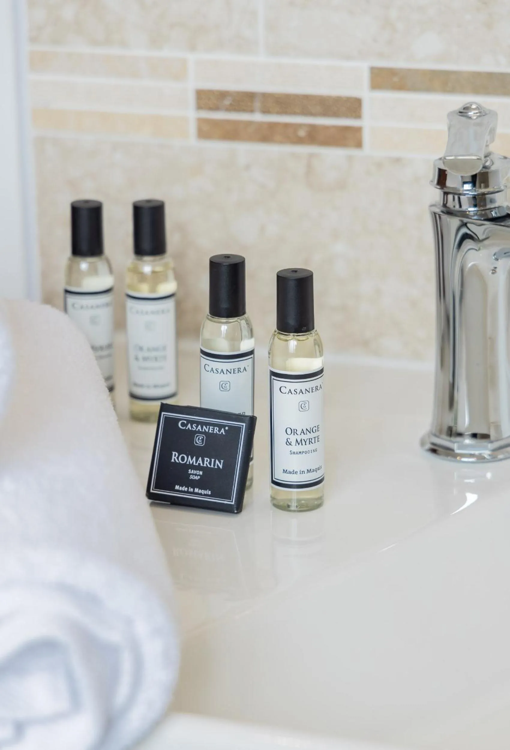 Bathroom in Hôtel de la Restonica