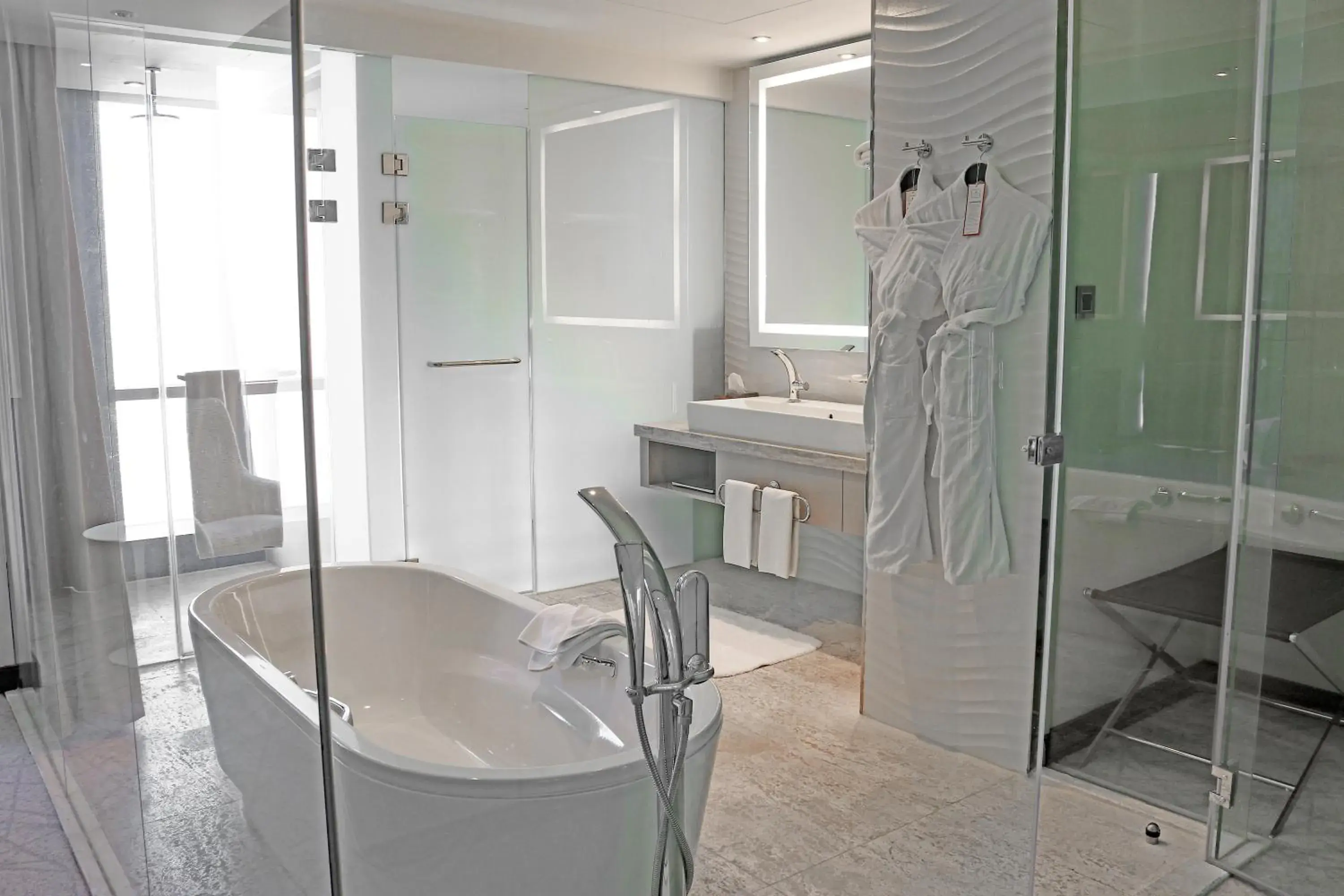 Bathroom in Millennium Plaza Doha Bathroom in Millennium Plaza Doha