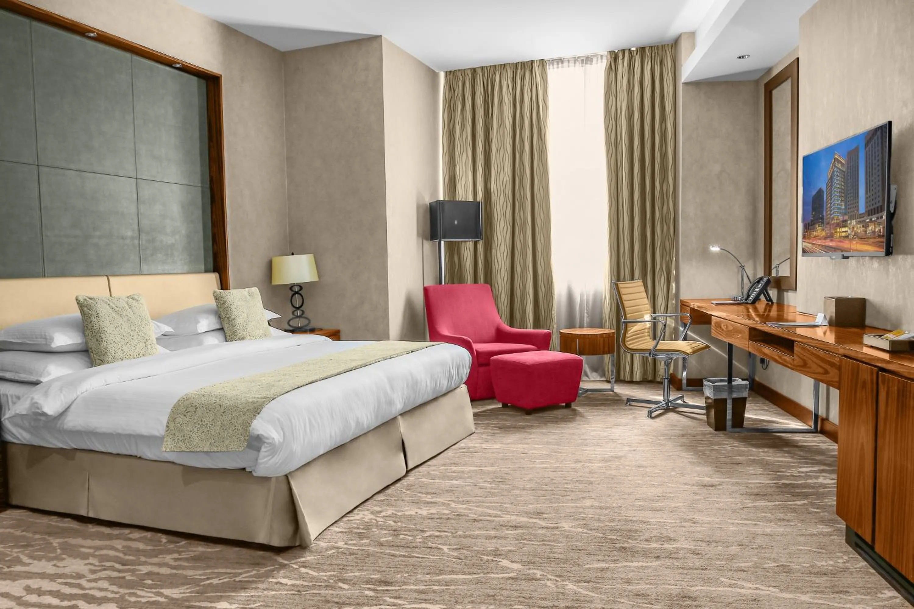 Bed in Millennium Plaza Doha