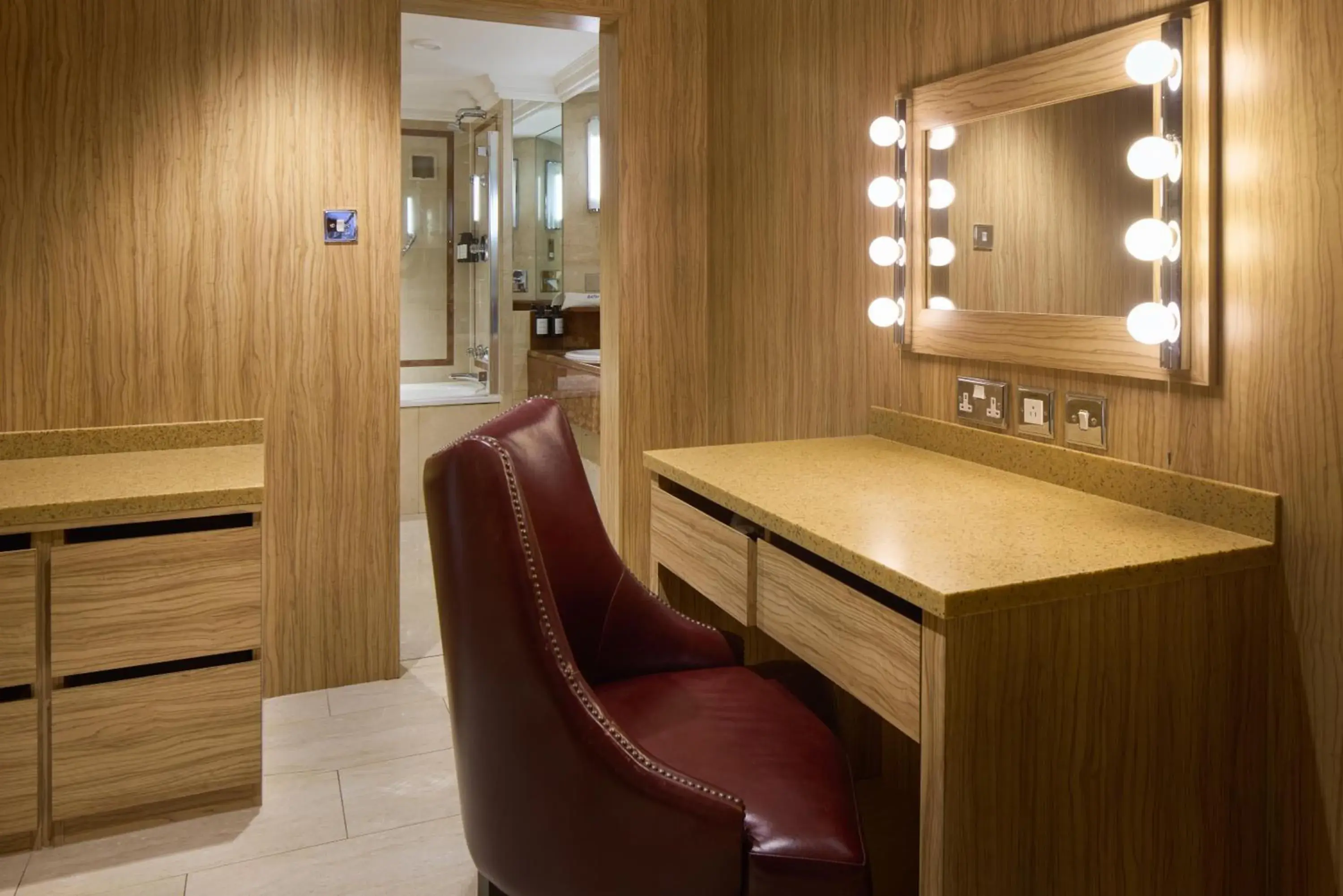 Photo of the whole room in Radisson Blu Hotel, London Leicester Square Photo of the whole room in Radisson Blu Hotel, London Leicester Square