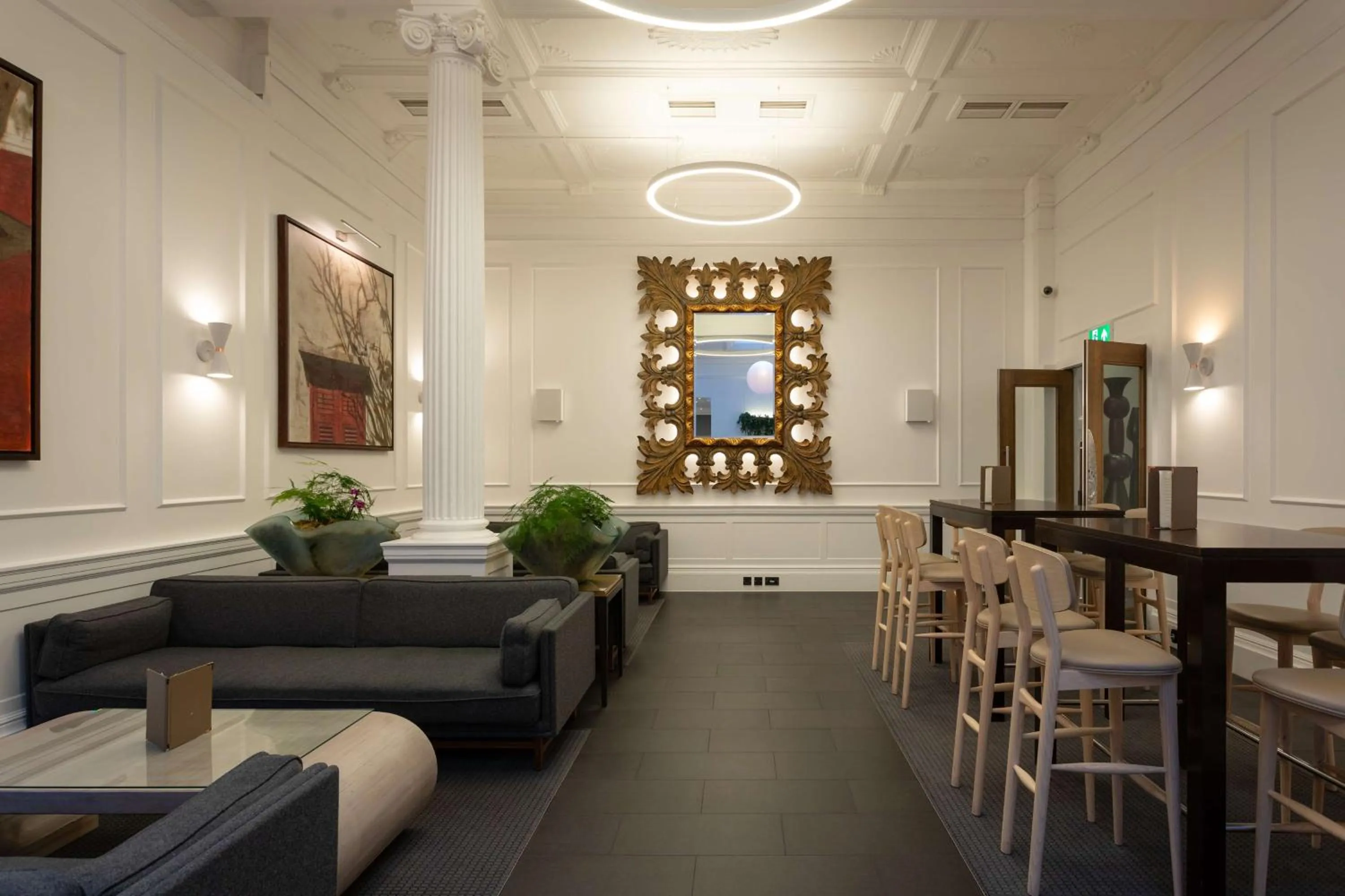 Restaurant/places to eat in Radisson Blu Edwardian Grafton Hotel, London