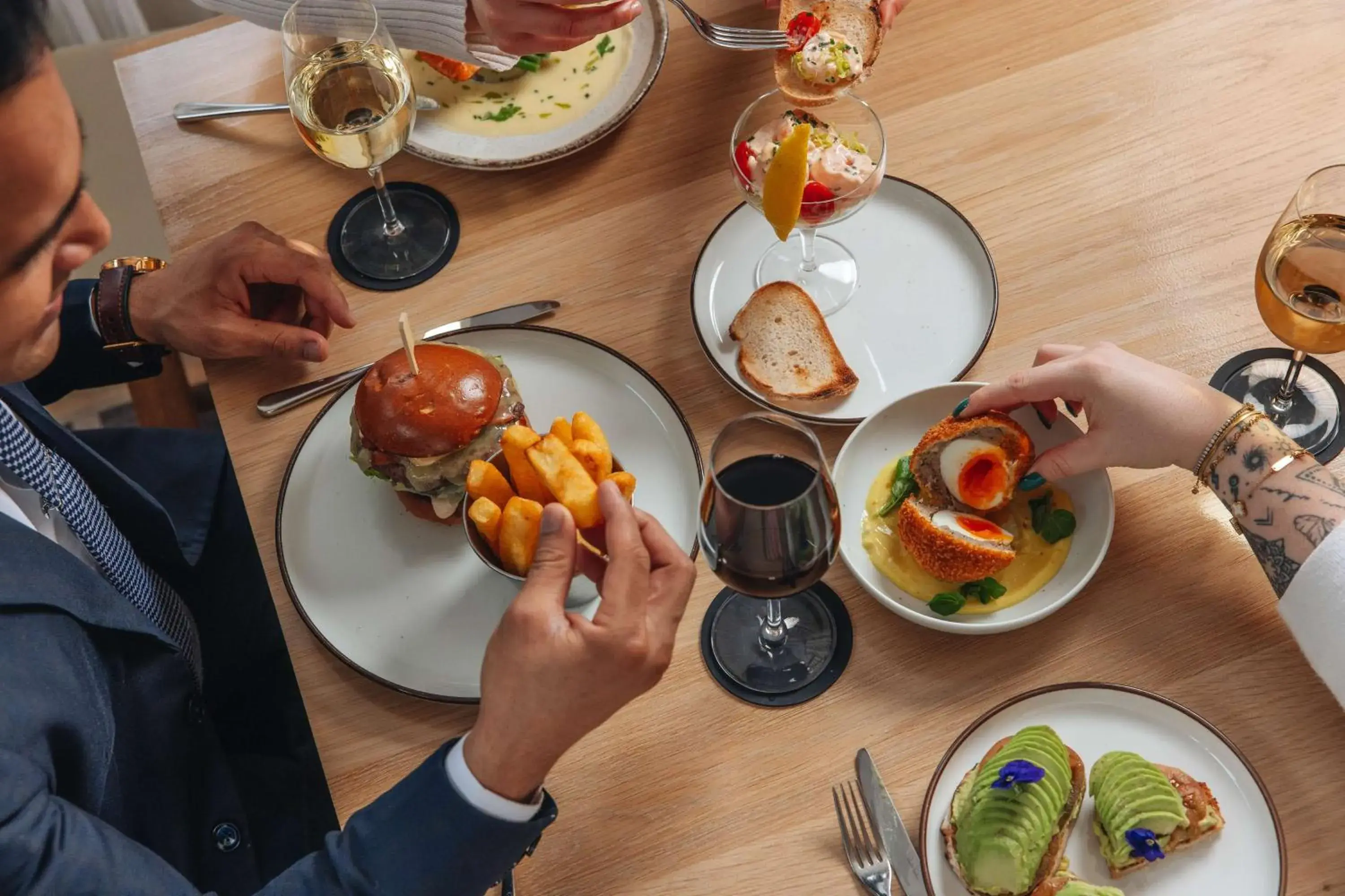 Food and drinks in Radisson Blu Hotel, London Bond Street Food and drinks in Radisson Blu Hotel, London Bond Street