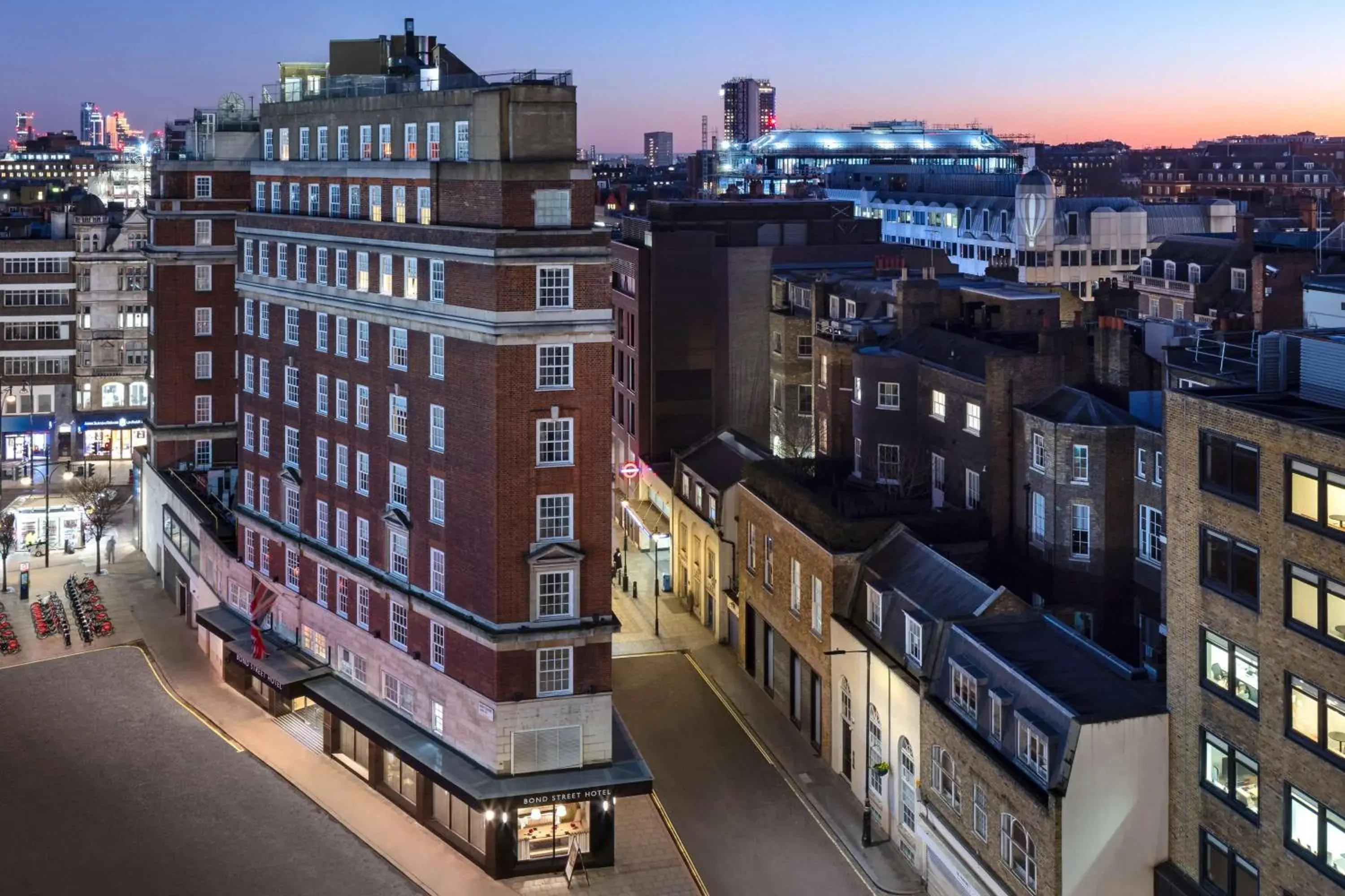 Property building in Radisson Blu Hotel, London Bond Street Property building in Radisson Blu Hotel, London Bond Street