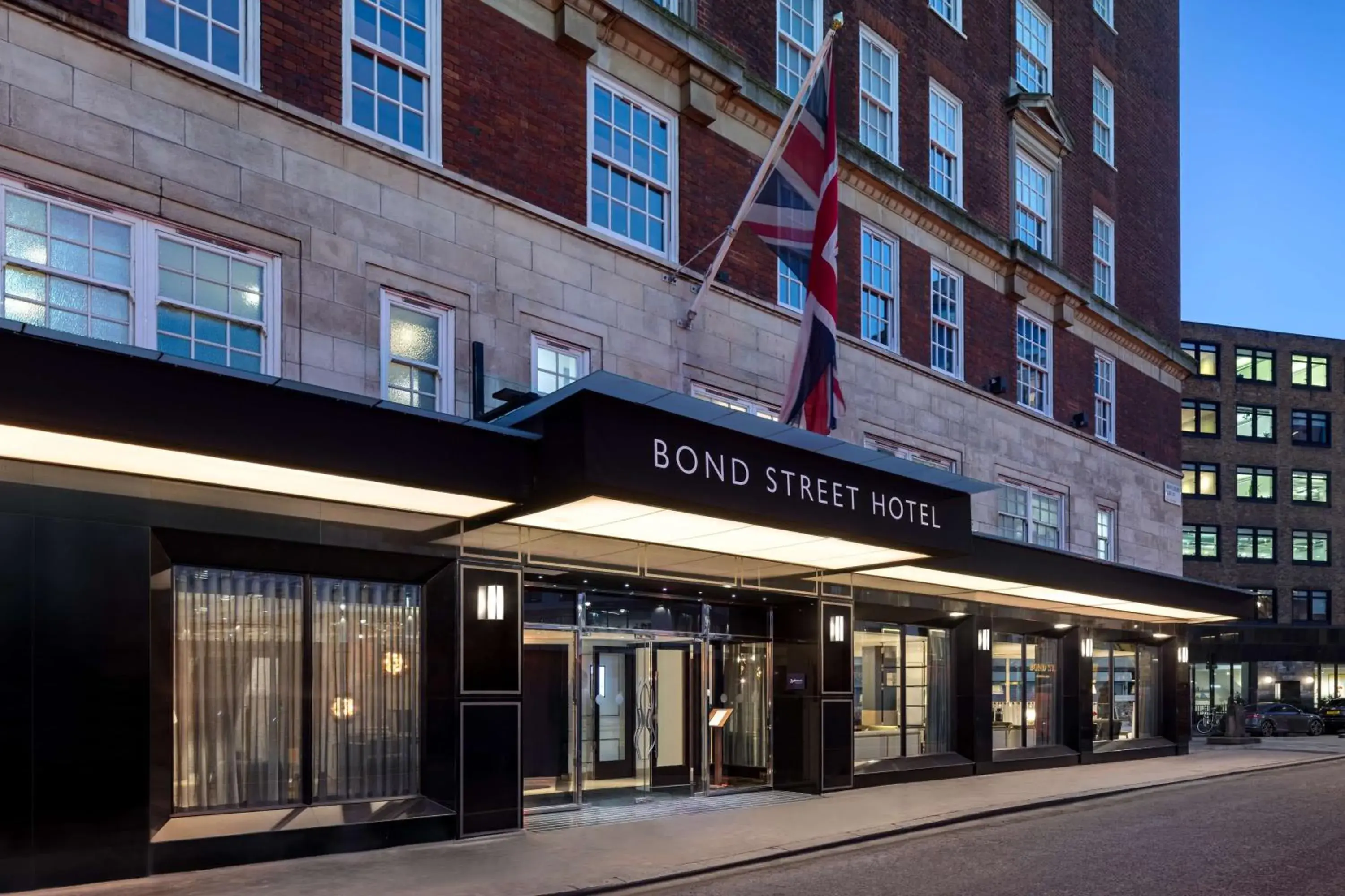 Property building in Radisson Blu Hotel, London Bond Street Property building in Radisson Blu Hotel, London Bond Street