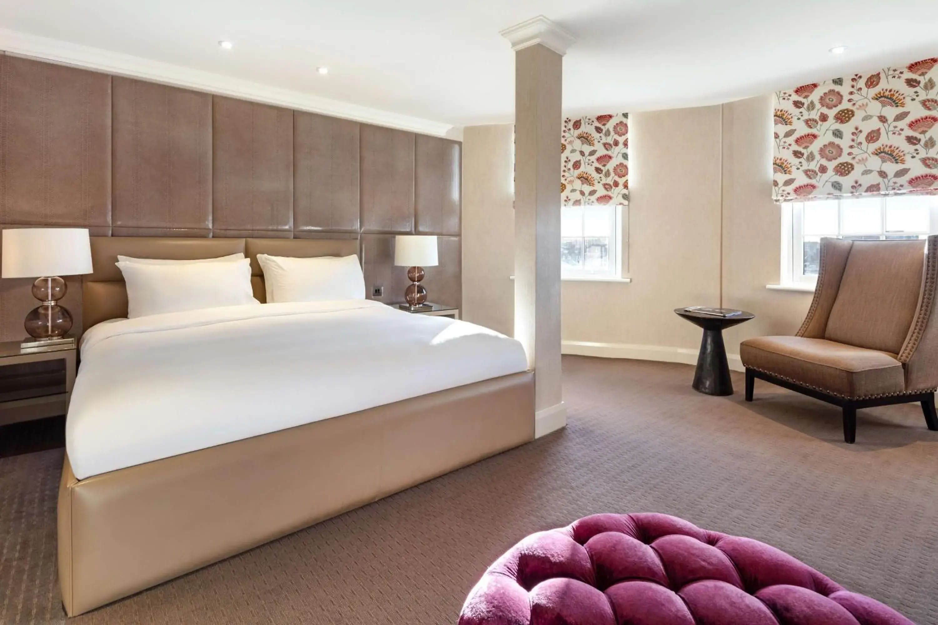 Photo of the whole room, Bed in Radisson Blu Hotel, London Bond Street Photo of the whole room, Bed in Radisson Blu Hotel, London Bond Street