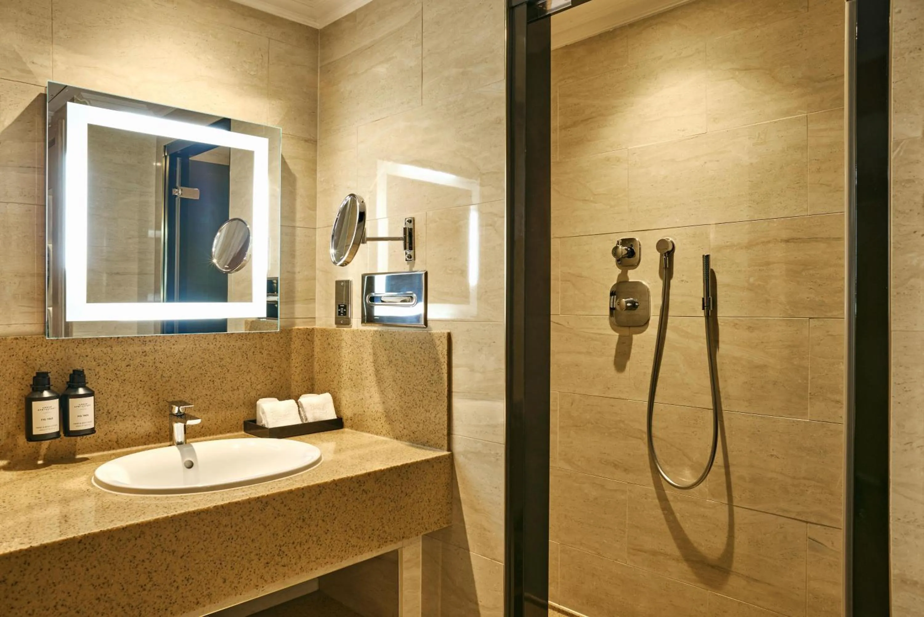 Bathroom in Radisson Blu Hotel, London Bond Street