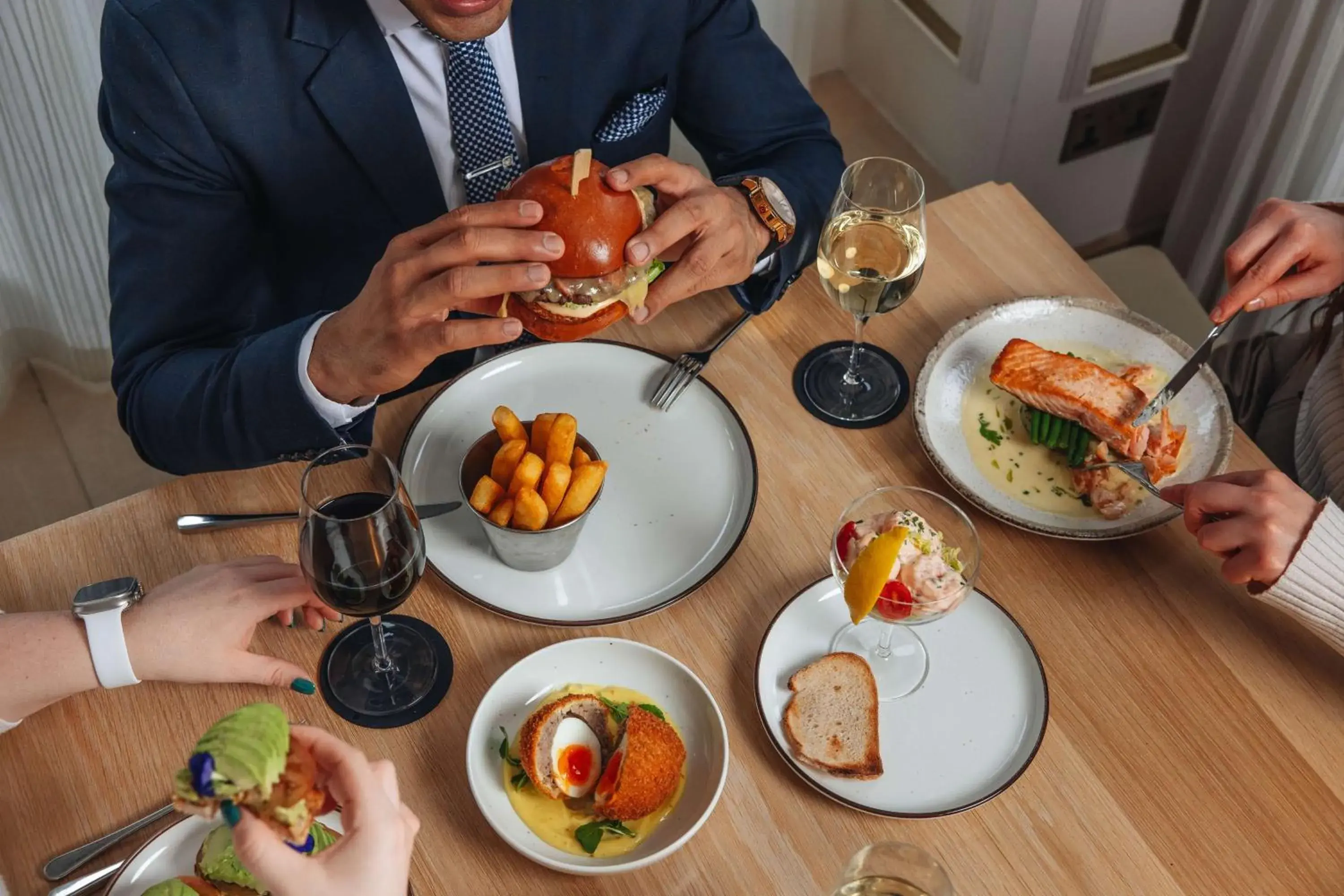 Food and drinks in Radisson Blu Hotel, London Bond Street Food and drinks in Radisson Blu Hotel, London Bond Street