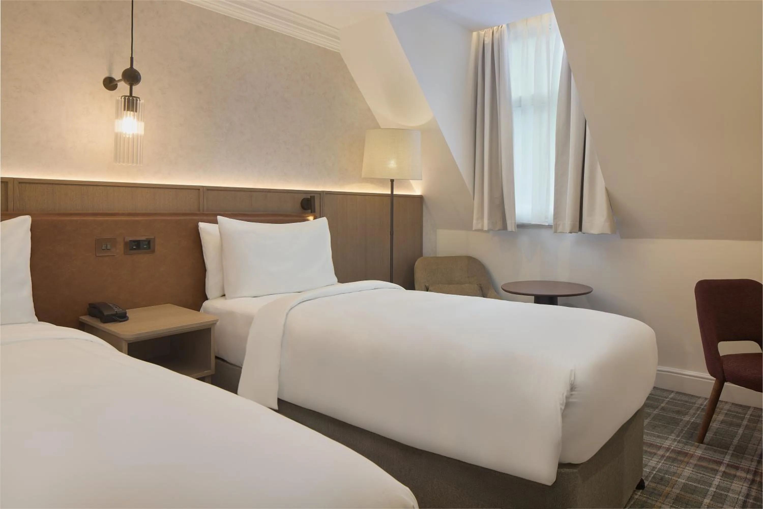 Bedroom, Bed in Radisson Blu Hotel, London Tottenham Court Road