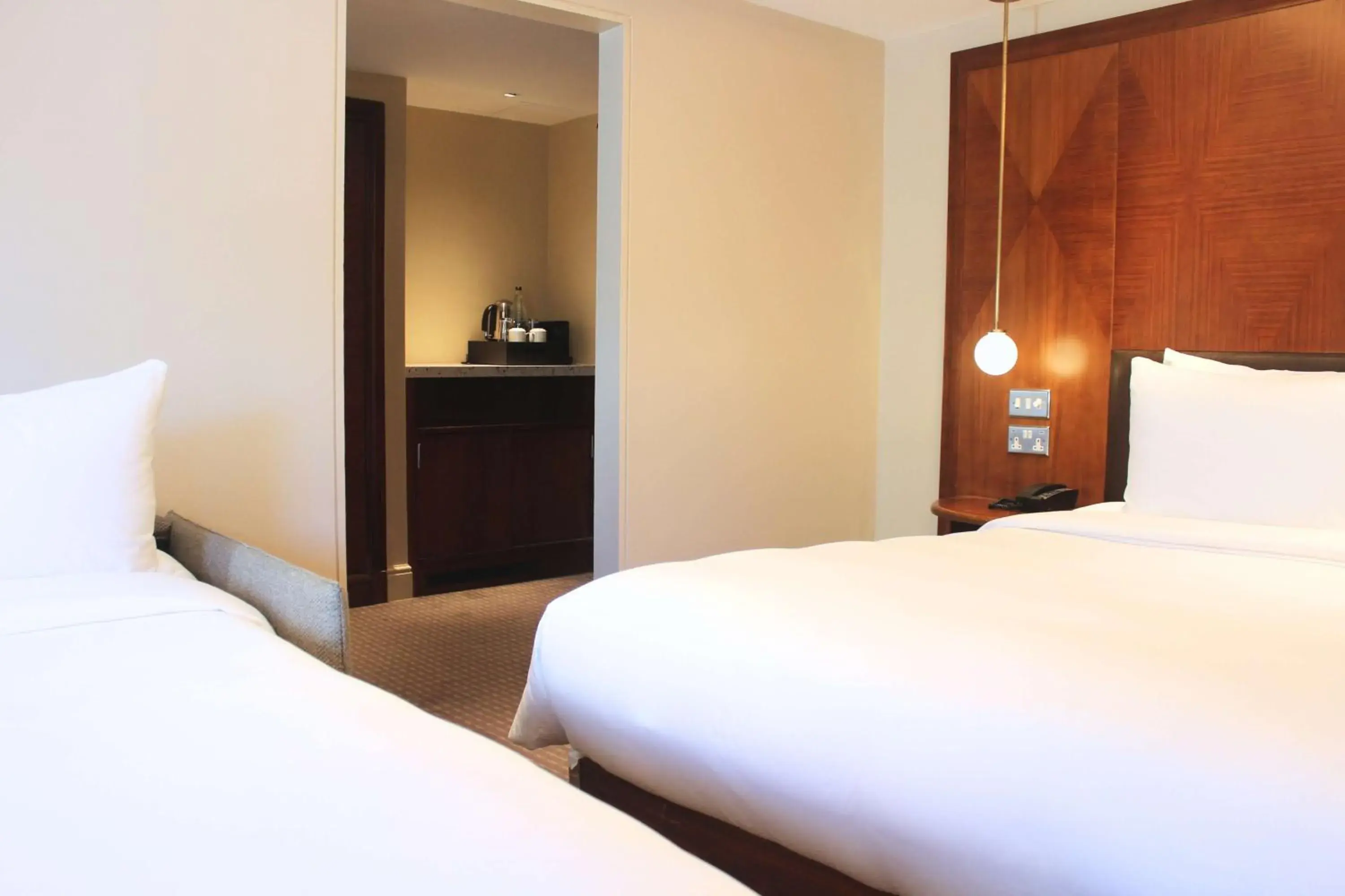 Bedroom, Bed in Radisson Blu Hotel, London Tottenham Court Road Bedroom, Bed in Radisson Blu Hotel, London Tottenham Court Road