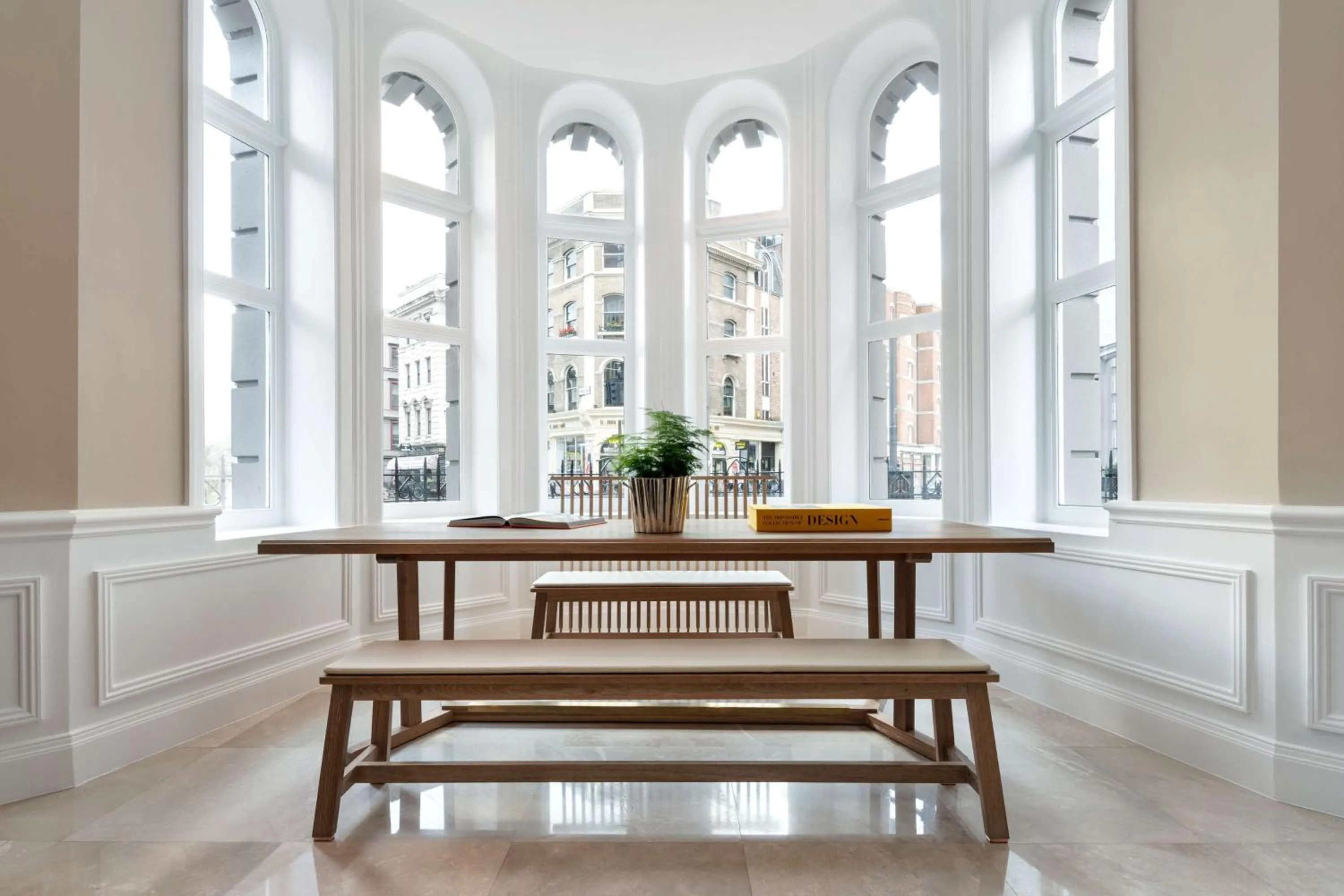 Lobby or reception in Radisson Blu Hotel, London Tottenham Court Road