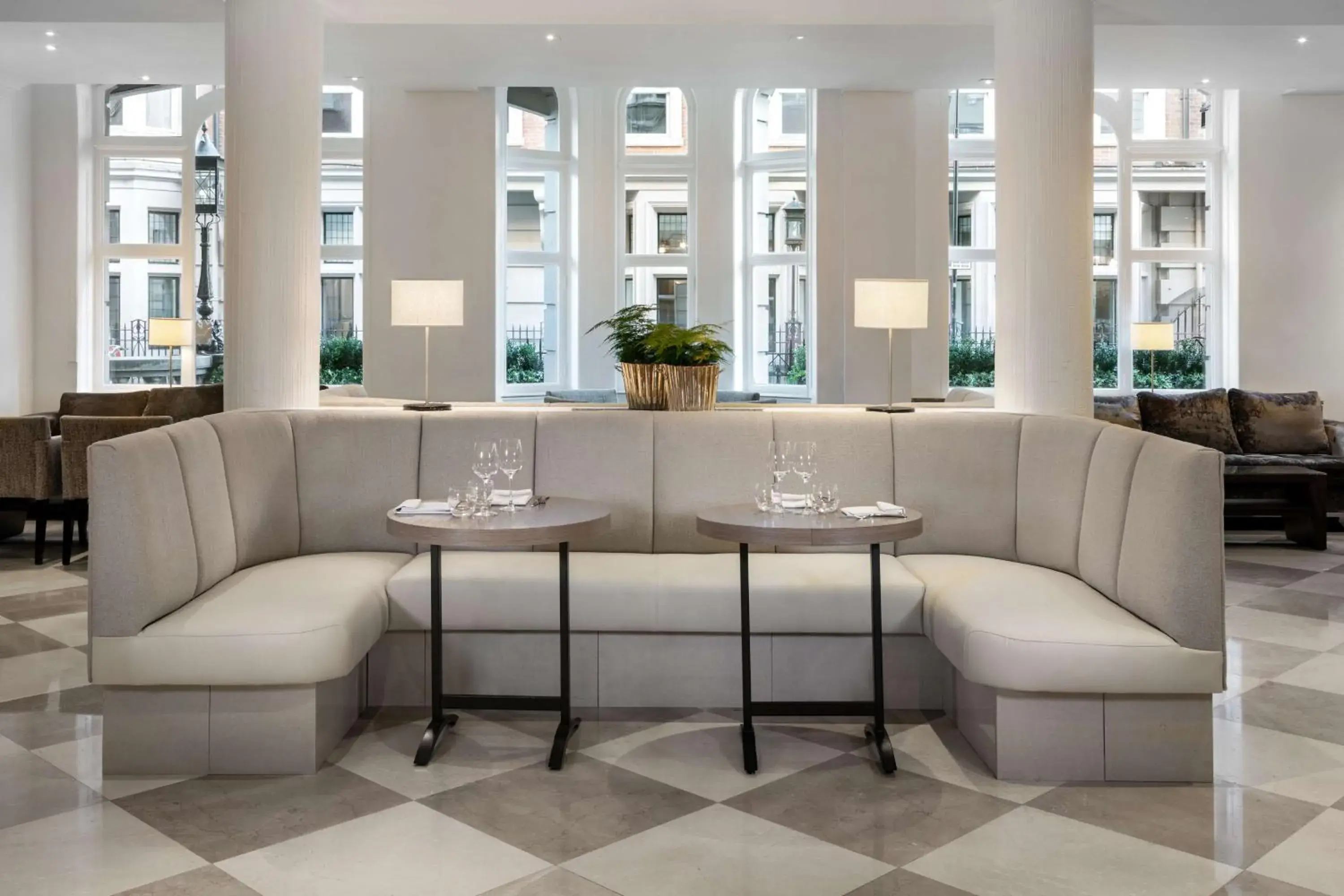 Restaurant/places to eat in Radisson Blu Hotel, London Tottenham Court Road Restaurant/places to eat in Radisson Blu Hotel, London Tottenham Court Road