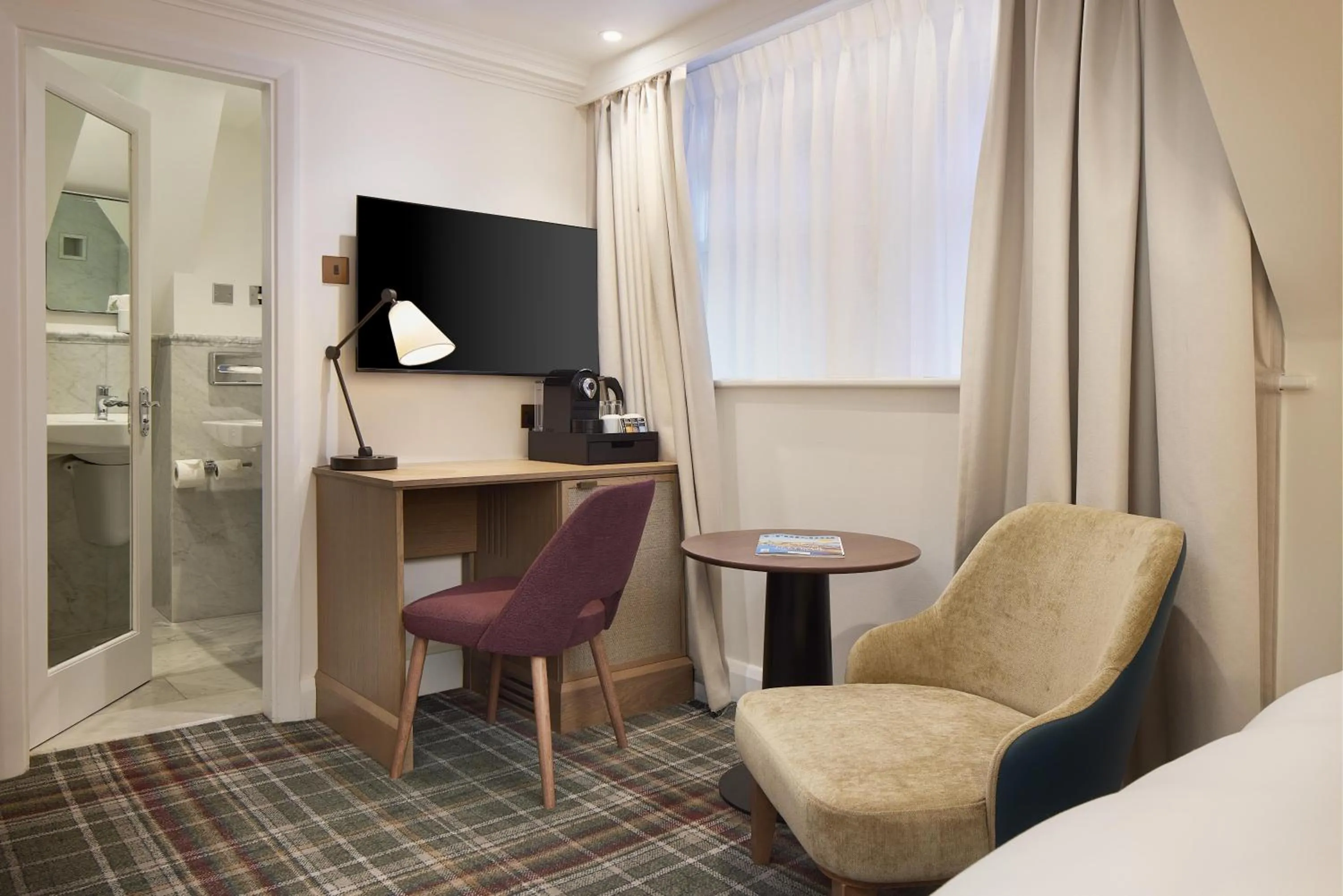 Bedroom in Radisson Blu Hotel, London Tottenham Court Road