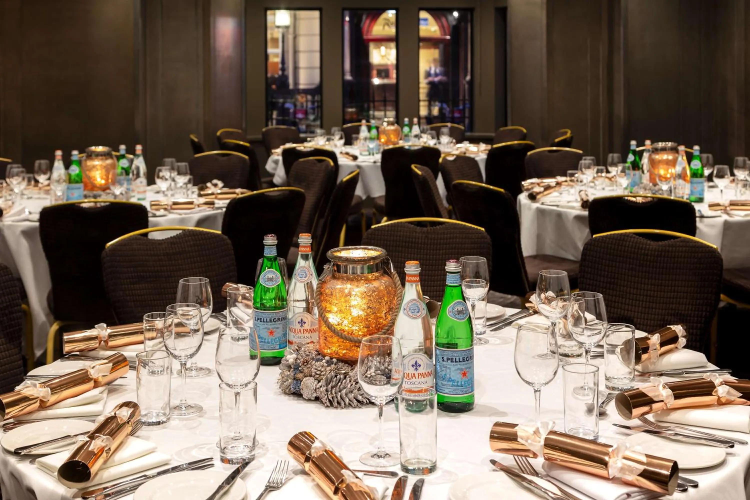 Meeting/conference room in Radisson Blu Hotel, London Bloomsbury