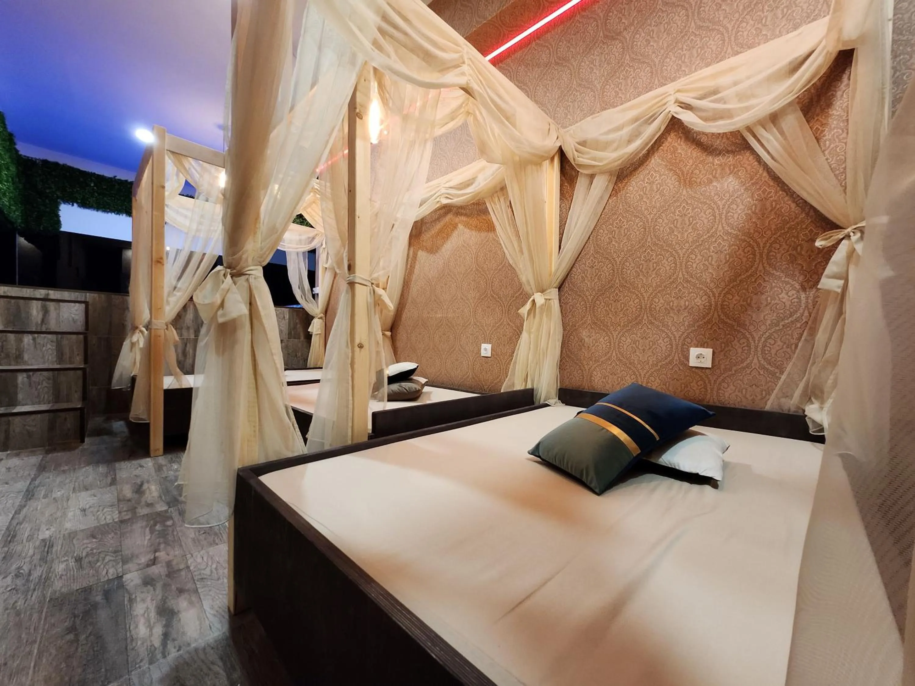 Spa and wellness centre/facilities, Bed in Hotel Central Point