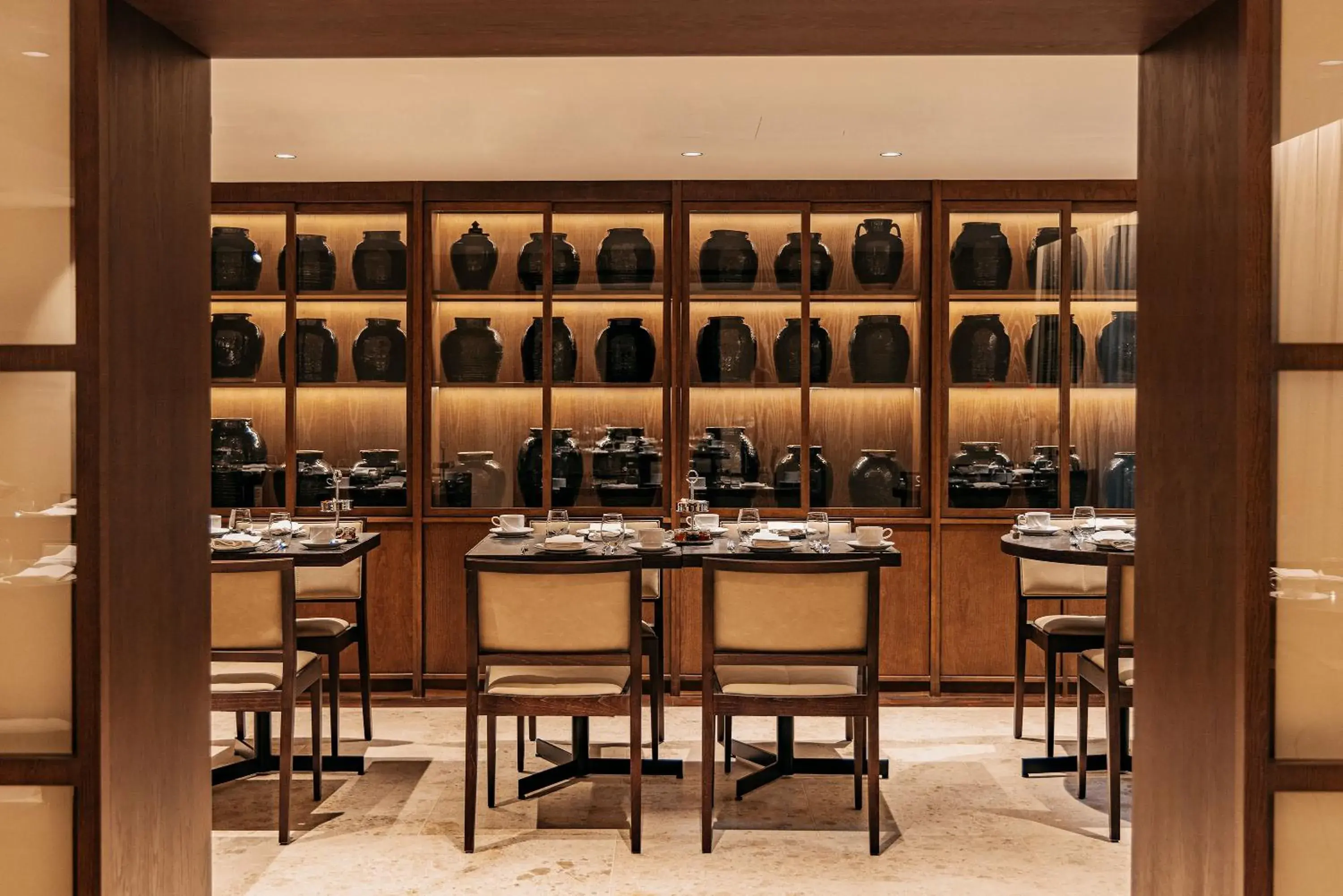 Restaurant/places to eat in The Caesar Hotel Restaurant/places to eat in The Caesar Hotel