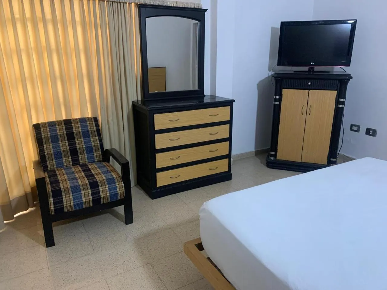 TV and multimedia, Bed in Hotel Platinum Boutique