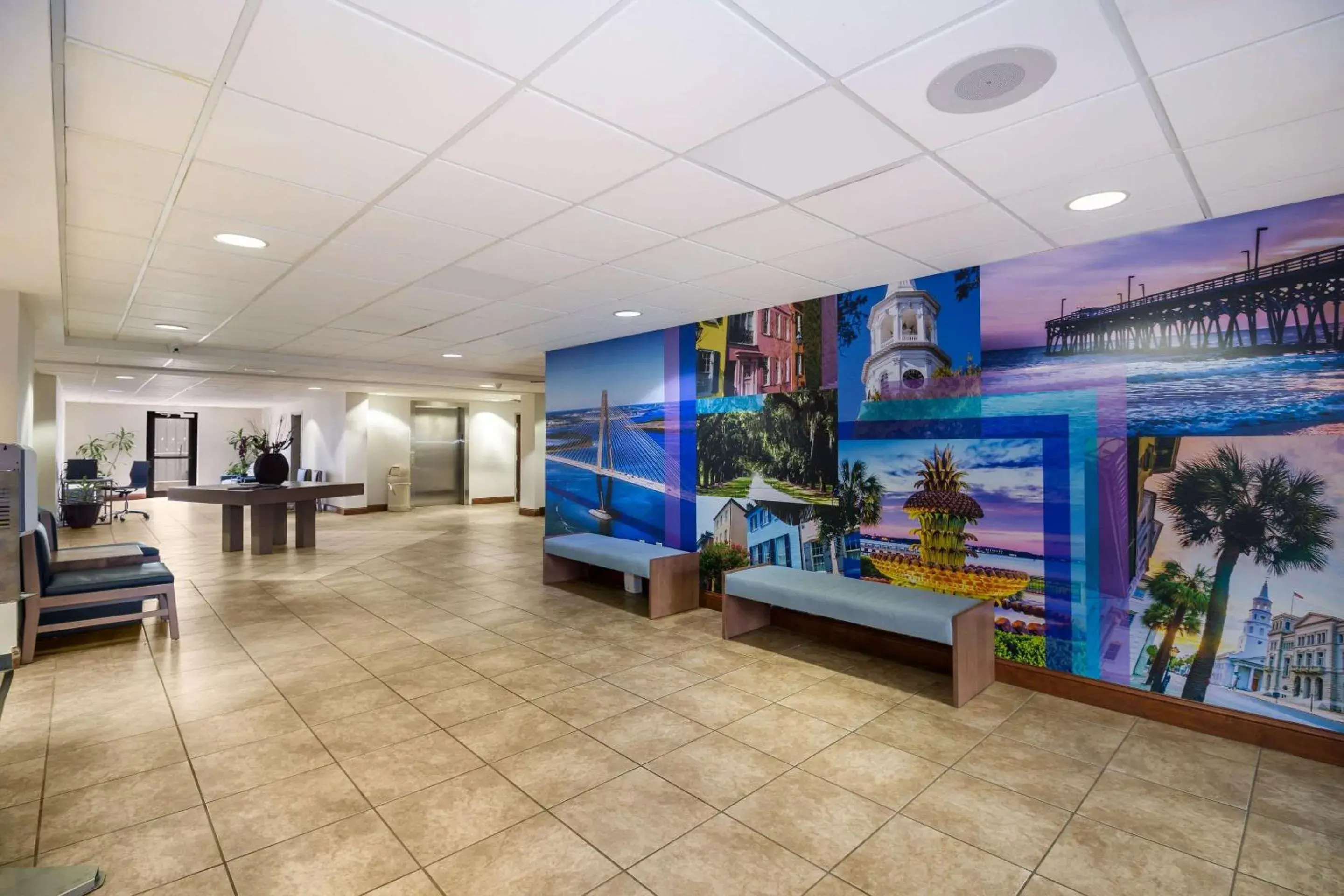 Lobby or reception in Clarion Pointe Charleston - West Ashley Lobby or reception in Clarion Pointe Charleston - West Ashley
