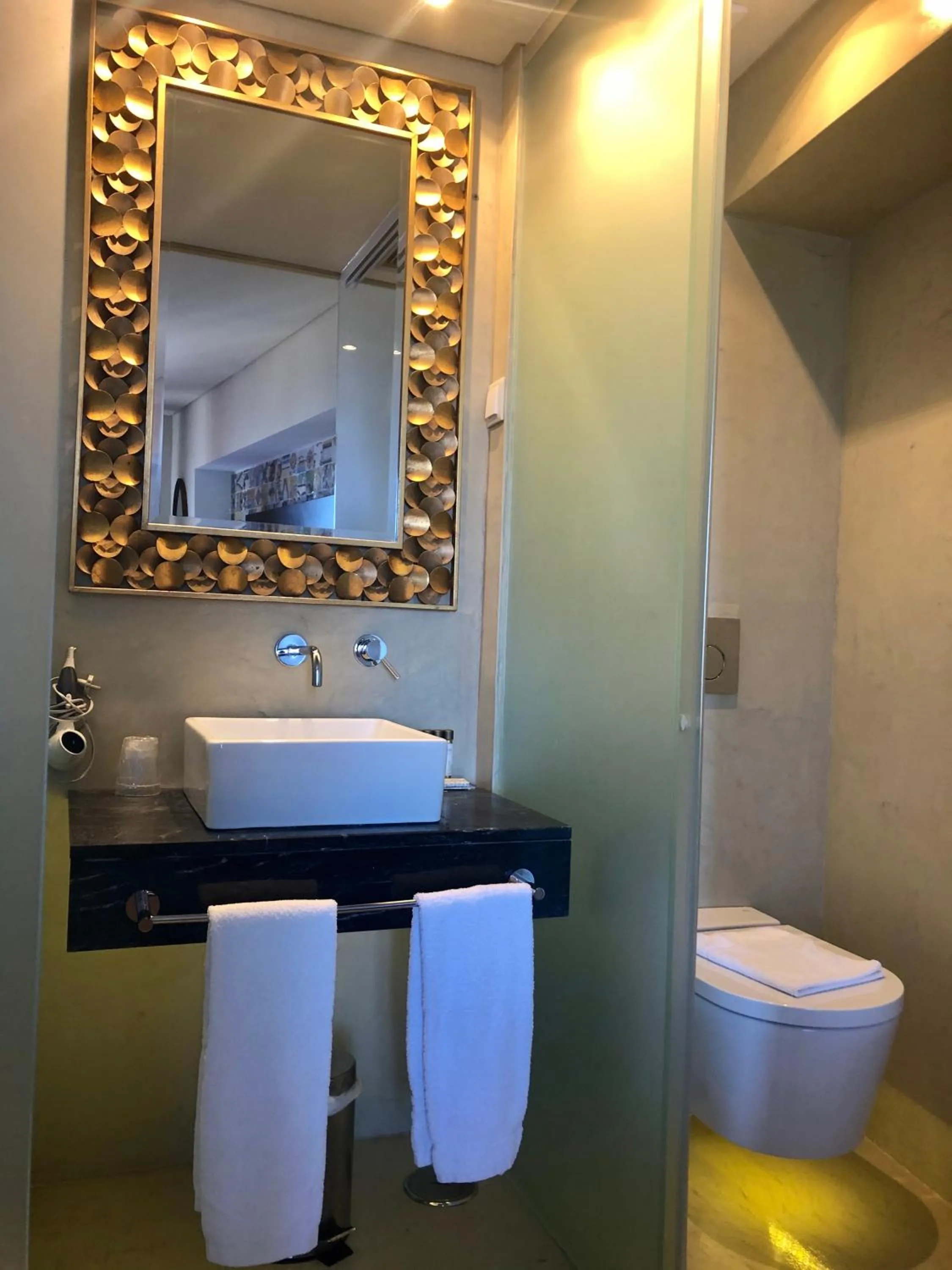 Bathroom in Dalma Old Town - Castelo