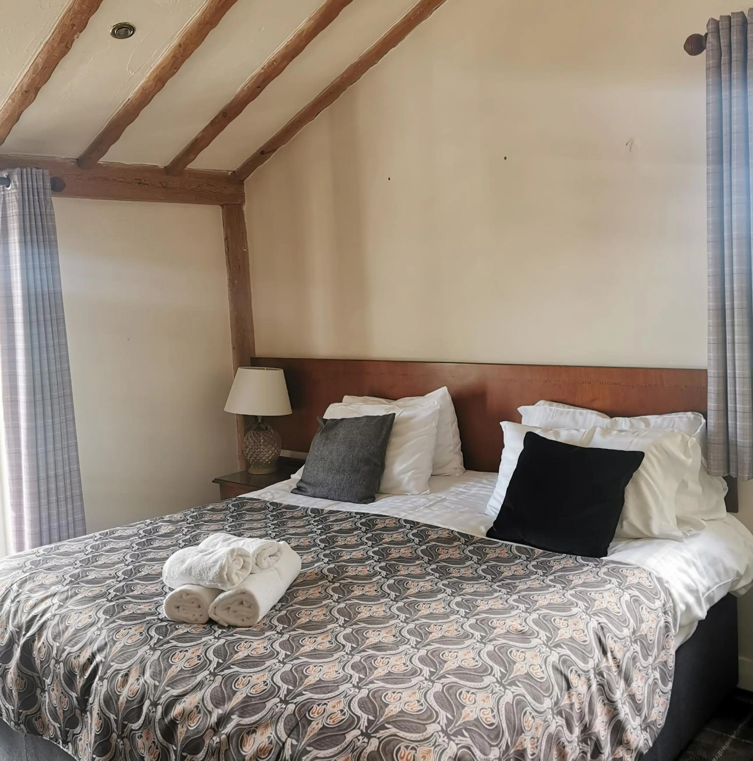 Bed in Three Rivers Hotel