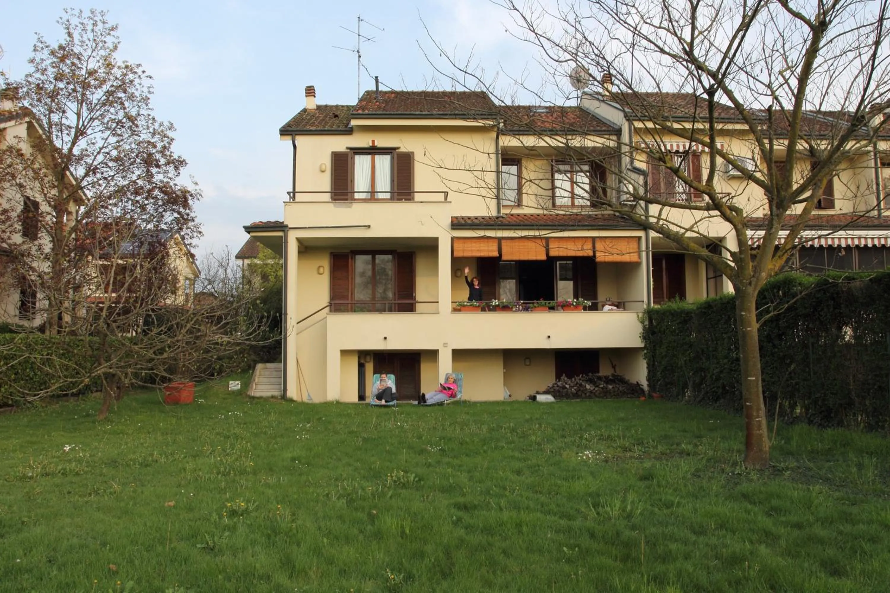 Property building in B&B Il Glicine di Basiglio