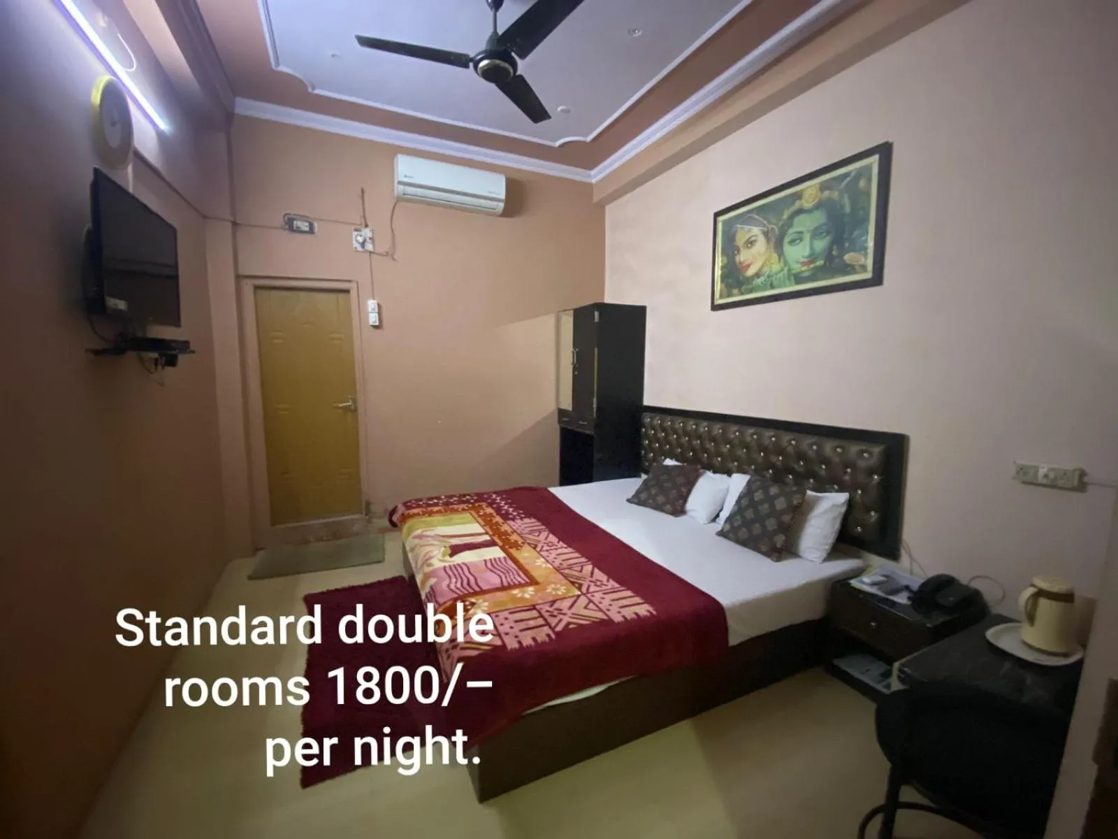 Bed in DS Residency Varanasi-Near Temple n Ghat-Parking