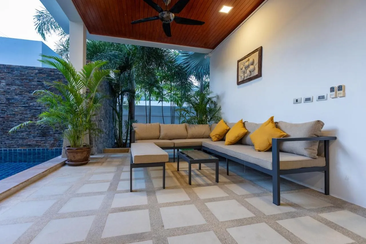 Patio in The Rooftop by G Estate