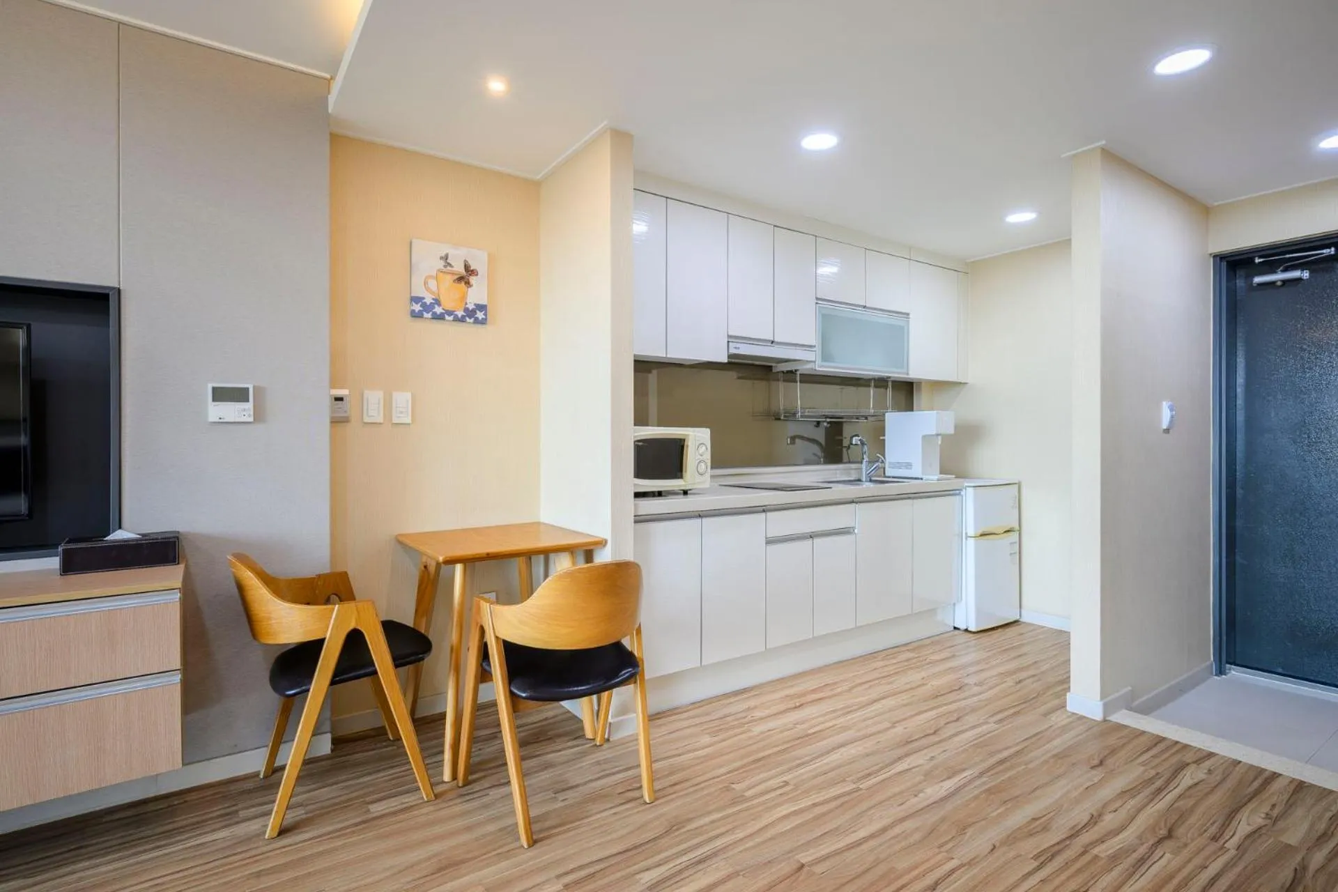 Kitchen or kitchenette in Jeju M Resort