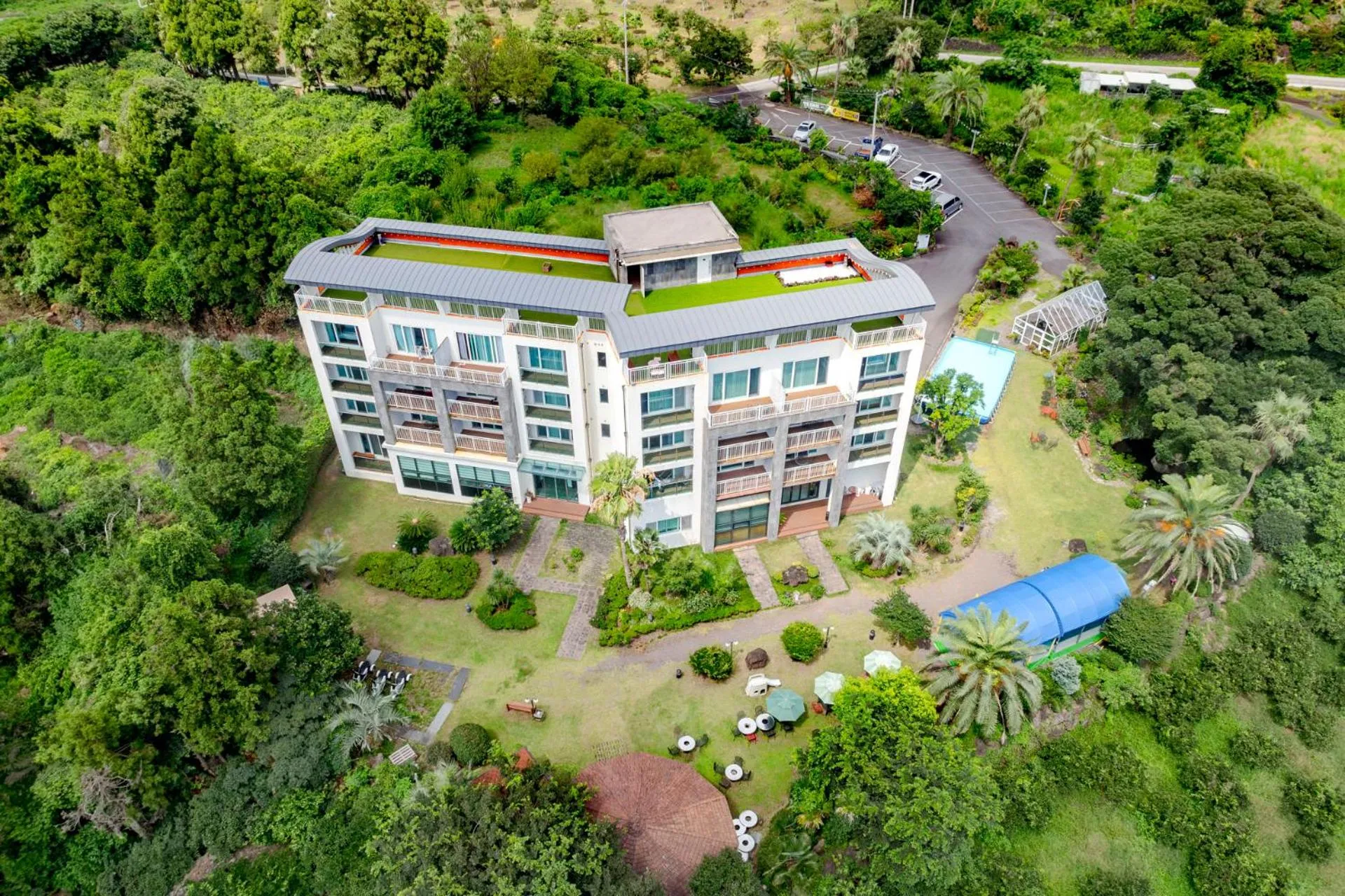 Property building in Jeju M Resort