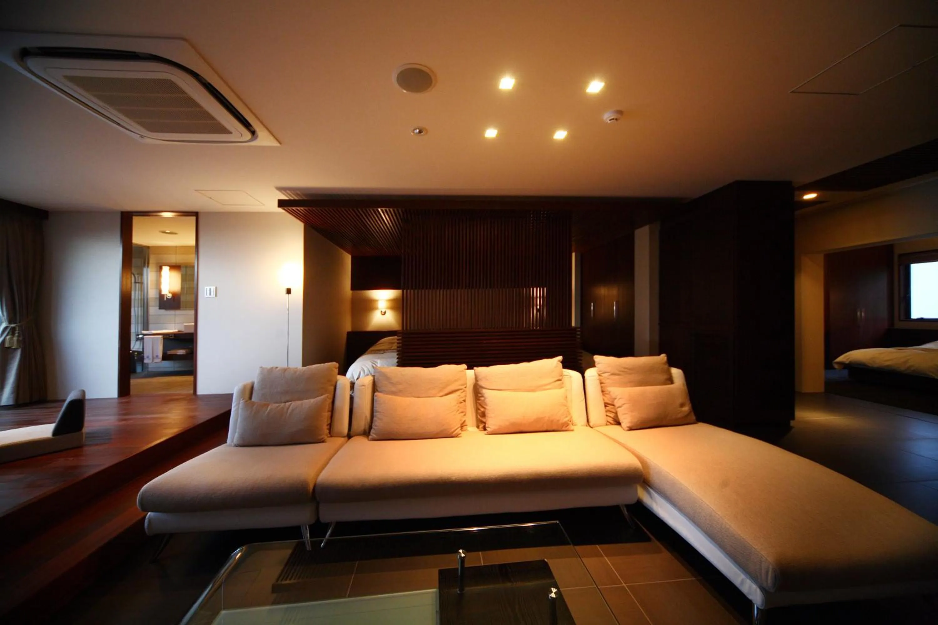 Decorative detail in Uminoyasuragi Hotel Ryugu