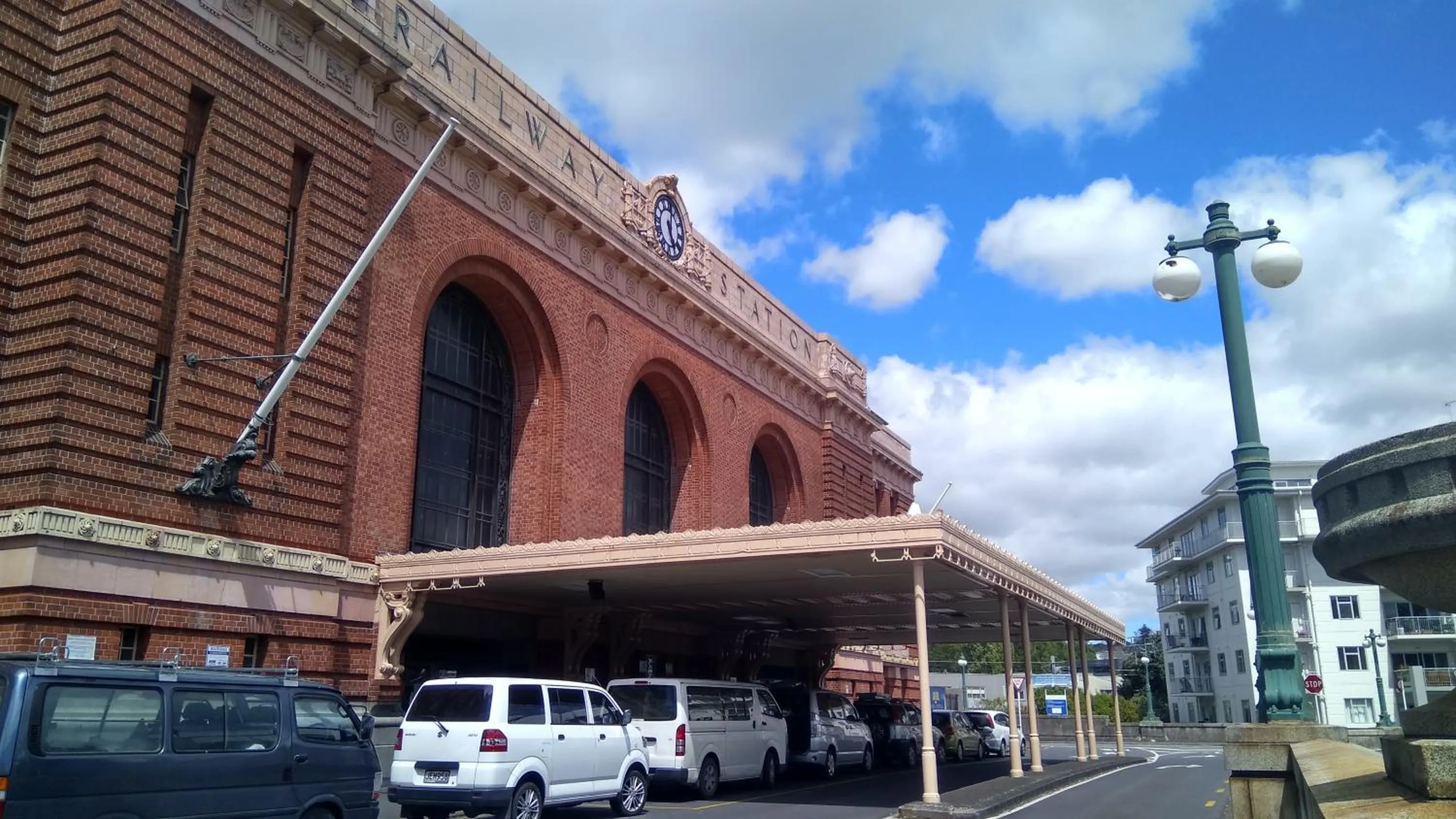 Facade/entrance in Grand Central Serviced Apartments
