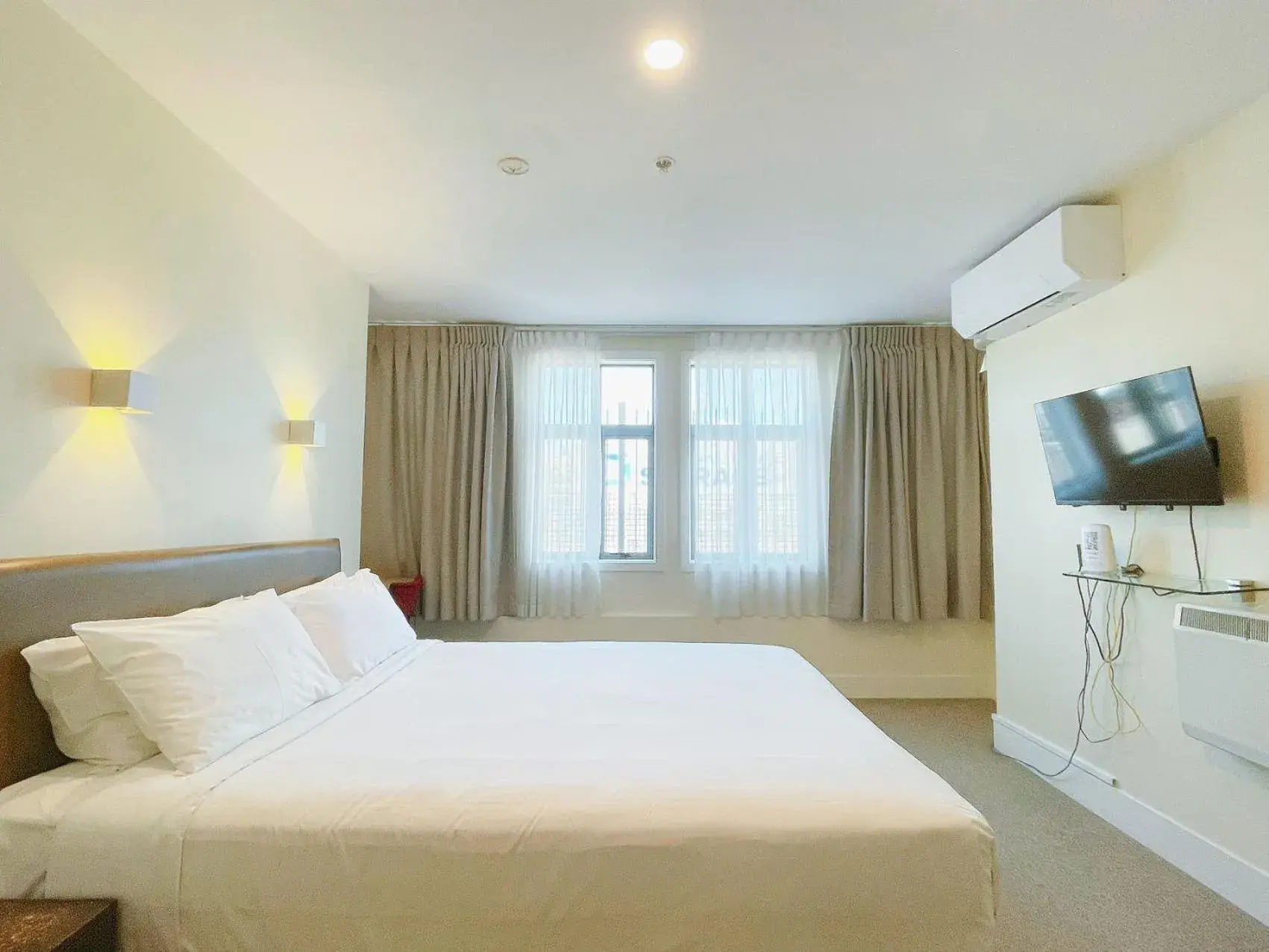 Standard Double Room in Grand Central Serviced Apartments Standard Double Room in Grand Central Serviced Apartments