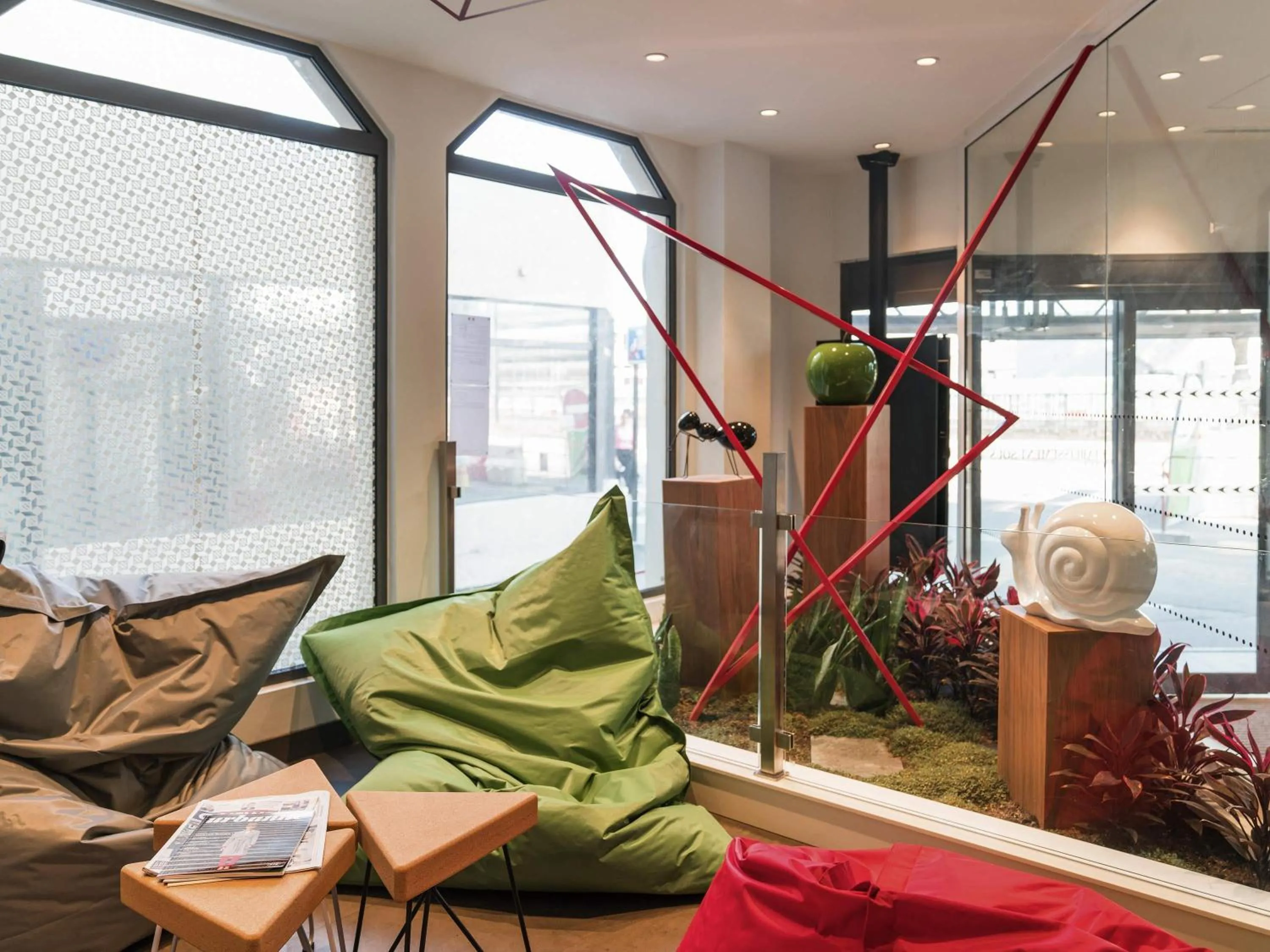 Lounge or bar in ibis Styles Nantes Centre Gare