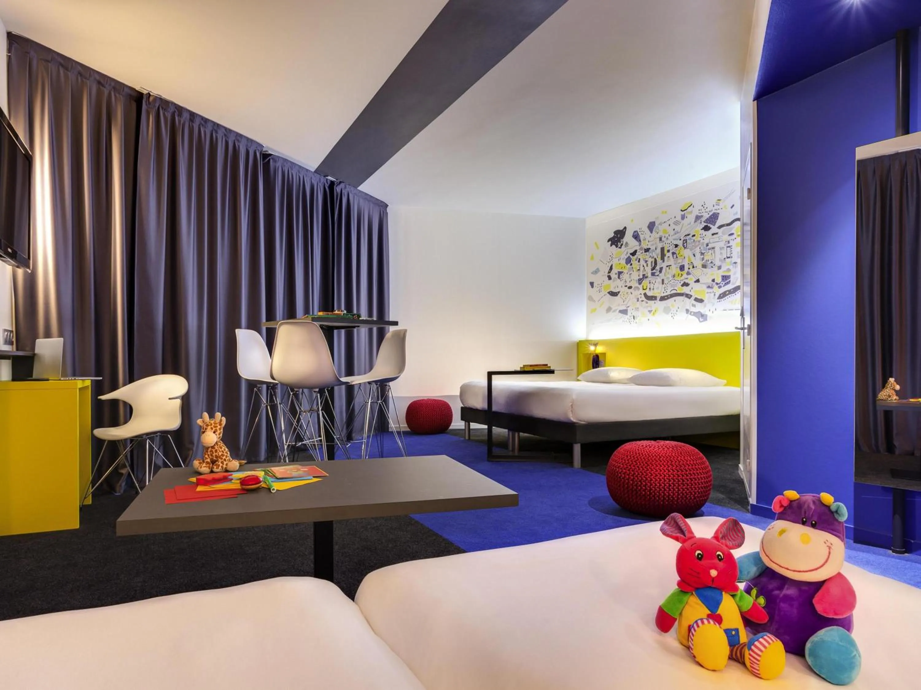 Bedroom, Bed in ibis Styles Nantes Centre Gare