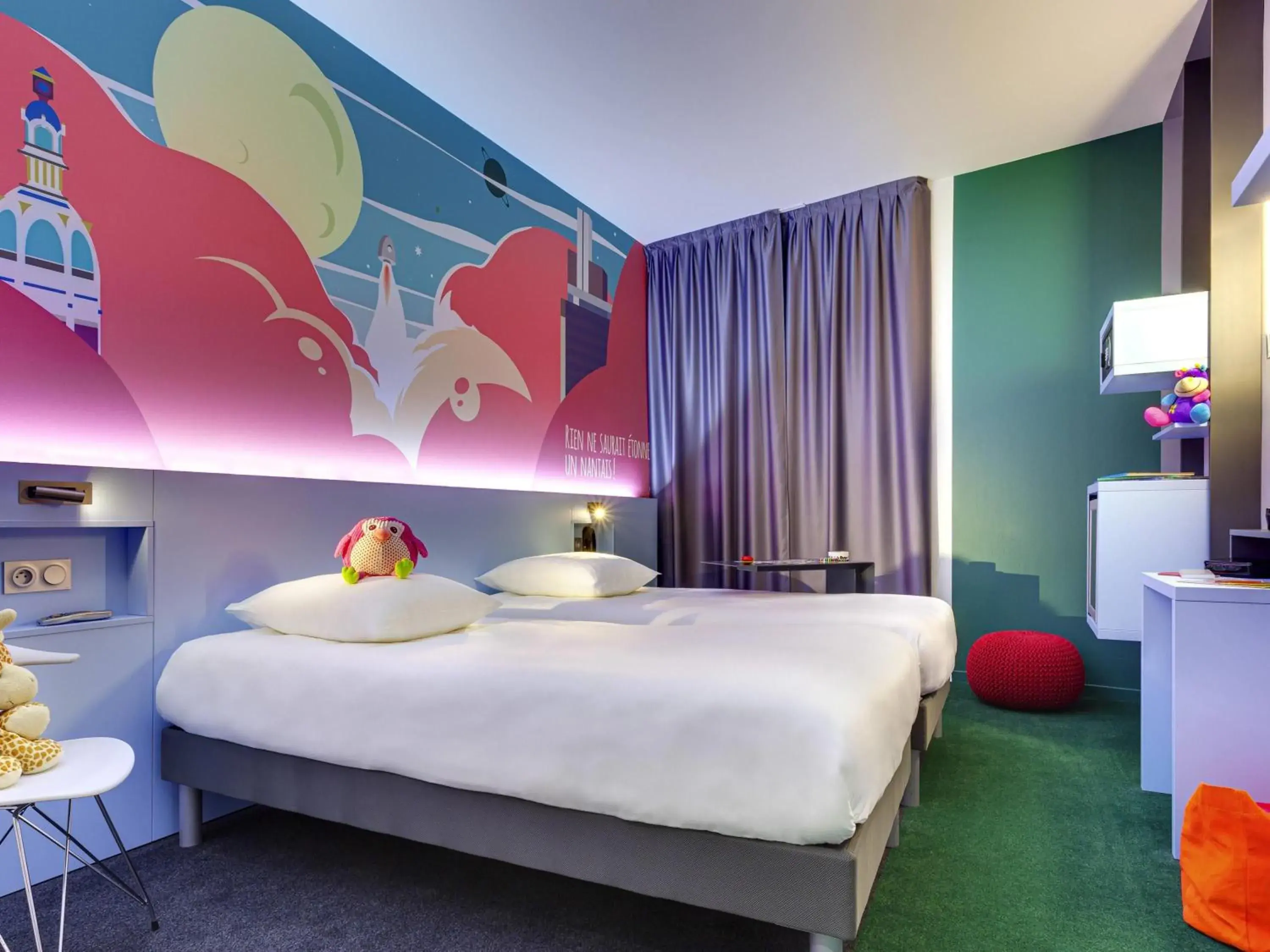 Bedroom, Bed in ibis Styles Nantes Centre Gare Bedroom, Bed in ibis Styles Nantes Centre Gare