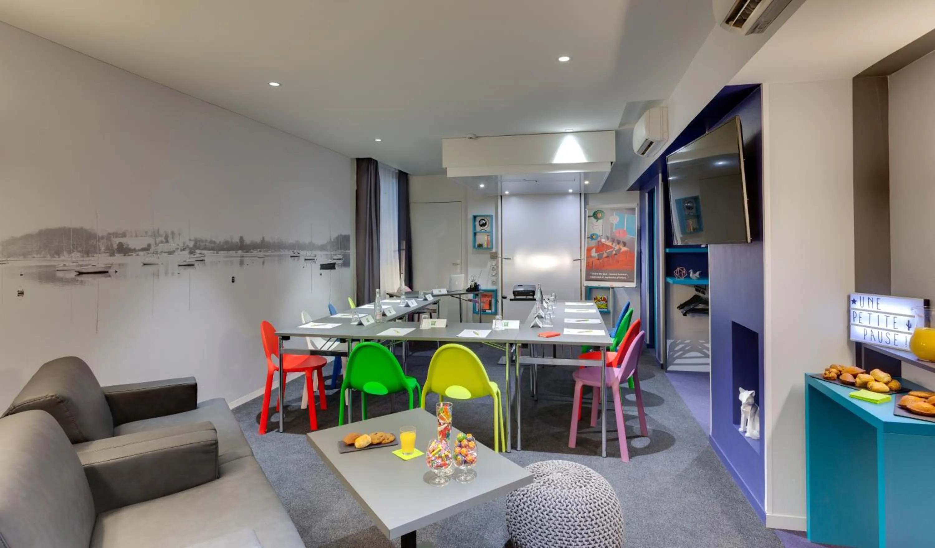 Meeting/conference room in ibis Styles Nantes Centre Gare