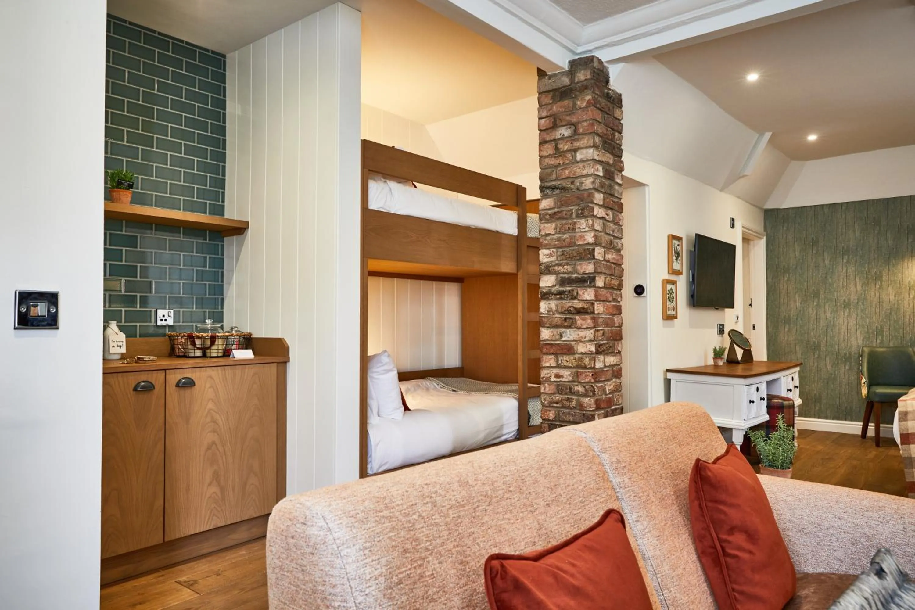 Massage in Middletons