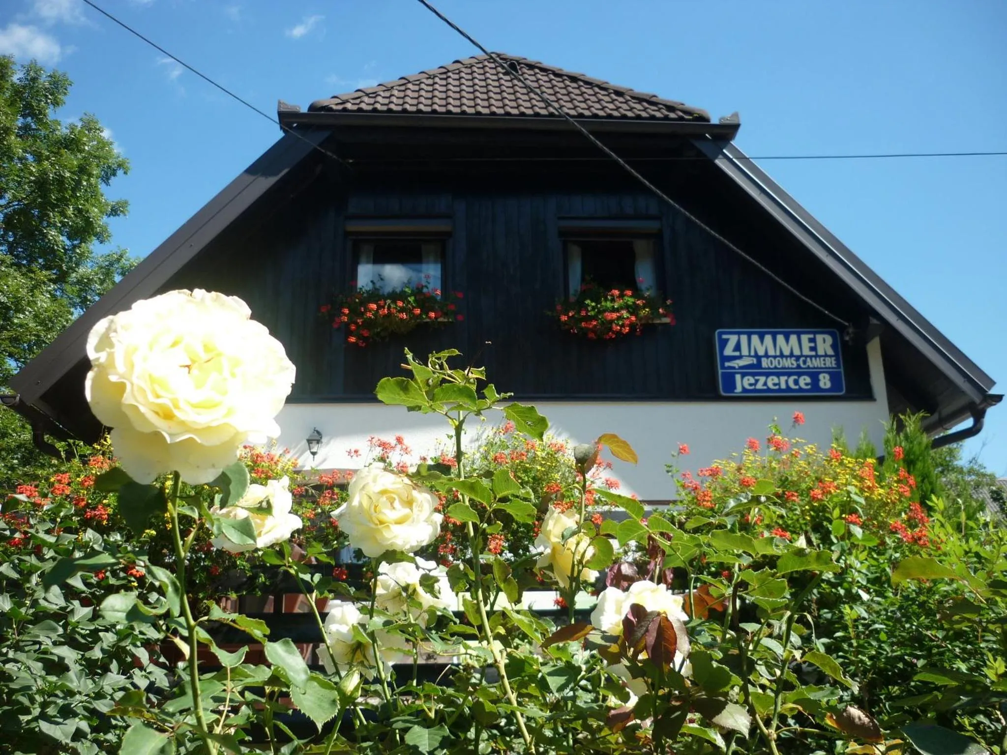 Facade/entrance in Villa Lykos Plitvice